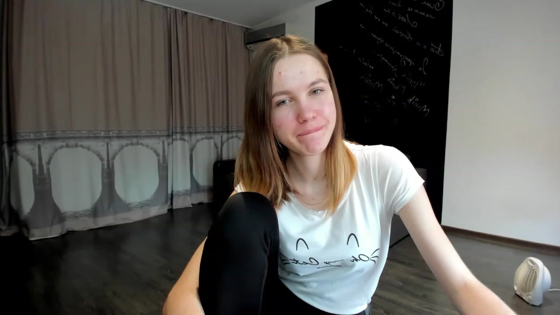 Gallery image thumbnail from KateGordon's myfreecams stream on, 02/11/2023, 10:31 image 18 of 20