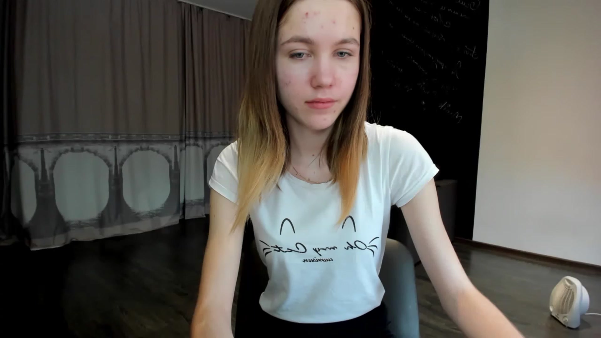 Gallery image thumbnail from KateGordon's myfreecams stream on, 02/11/2023, 11:16 image 11 of 20