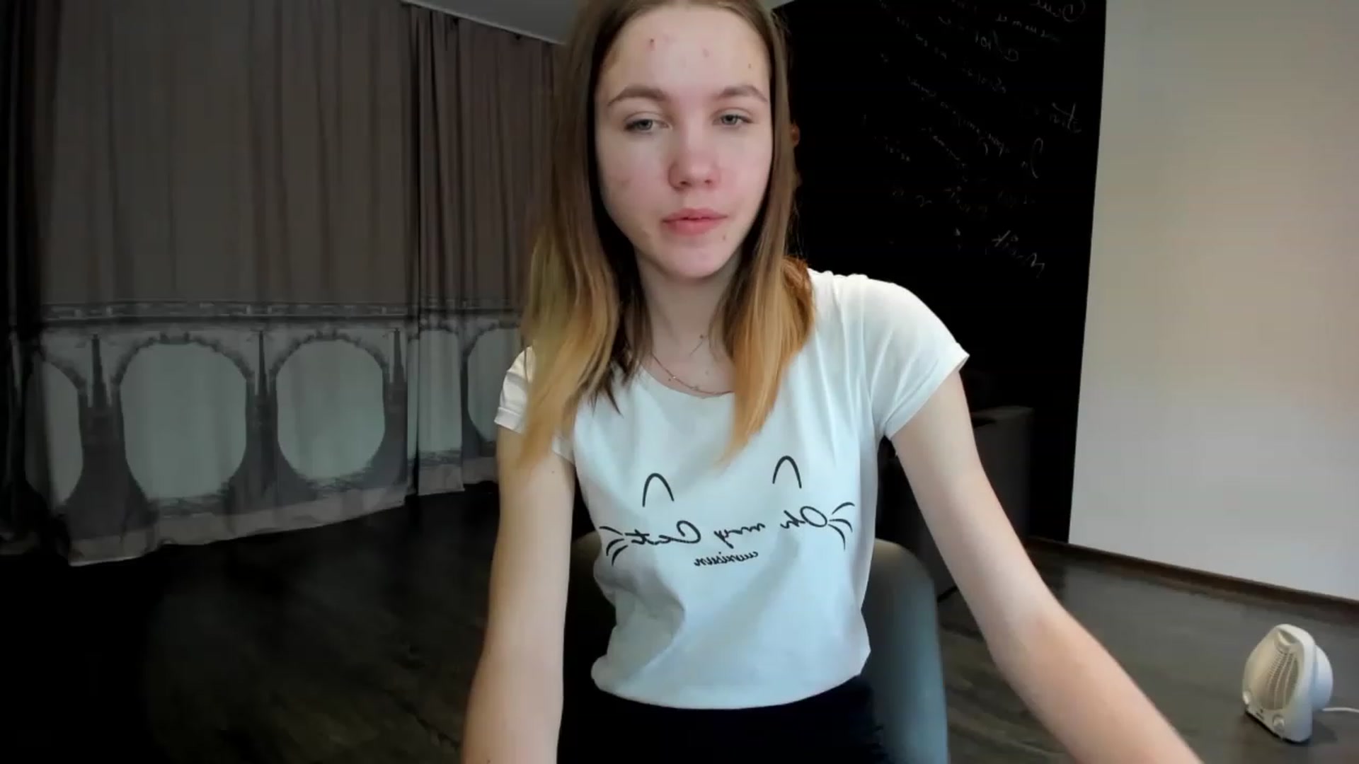 Gallery image thumbnail from KateGordon's myfreecams stream on, 02/11/2023, 11:16 image 10 of 20