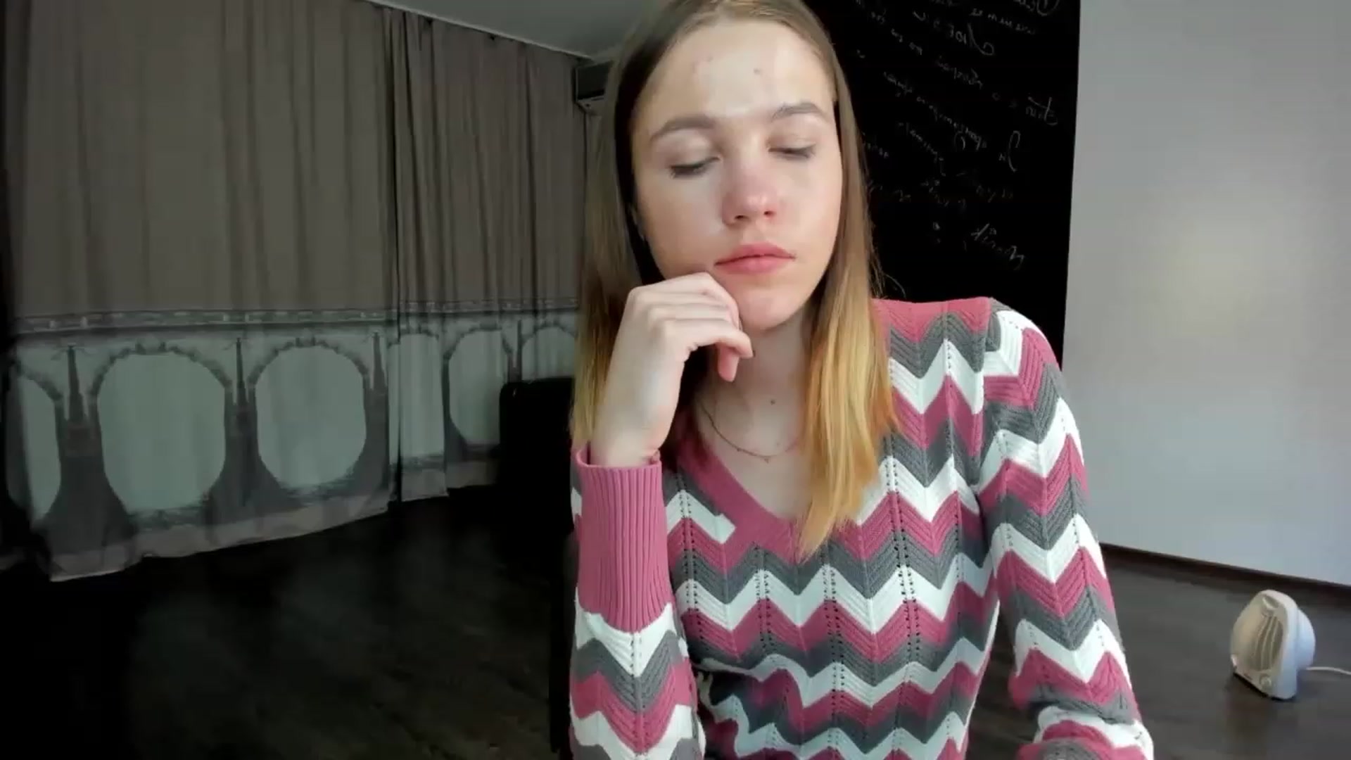 Gallery image thumbnail from KateGordon's myfreecams stream on, 02/12/2023, 10:38 image 7 of 20