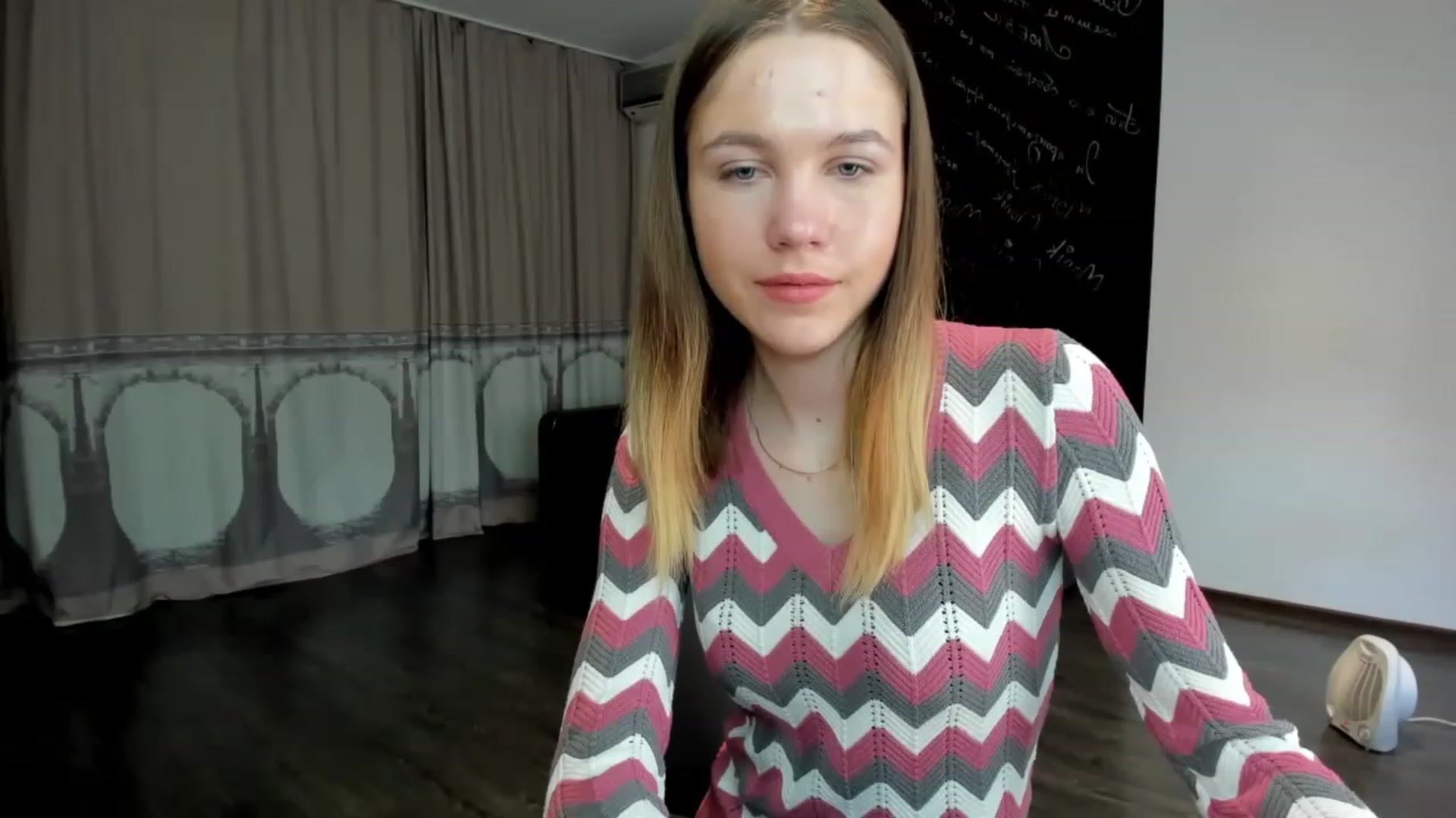 Gallery image thumbnail from KateGordon's myfreecams stream on, 02/12/2023, 10:38 image 8 of 20