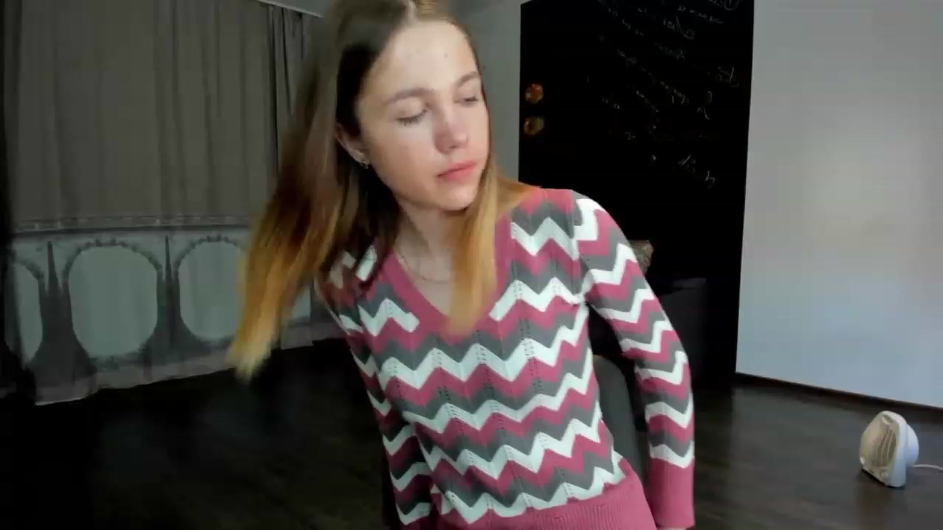 Gallery image thumbnail from KateGordon's myfreecams stream on, 02/12/2023, 10:38 image 1 of 20