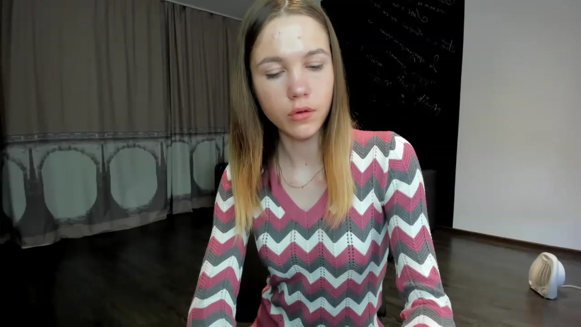 Gallery image thumbnail from KateGordon's myfreecams stream on, 02/12/2023, 10:38 image 16 of 20