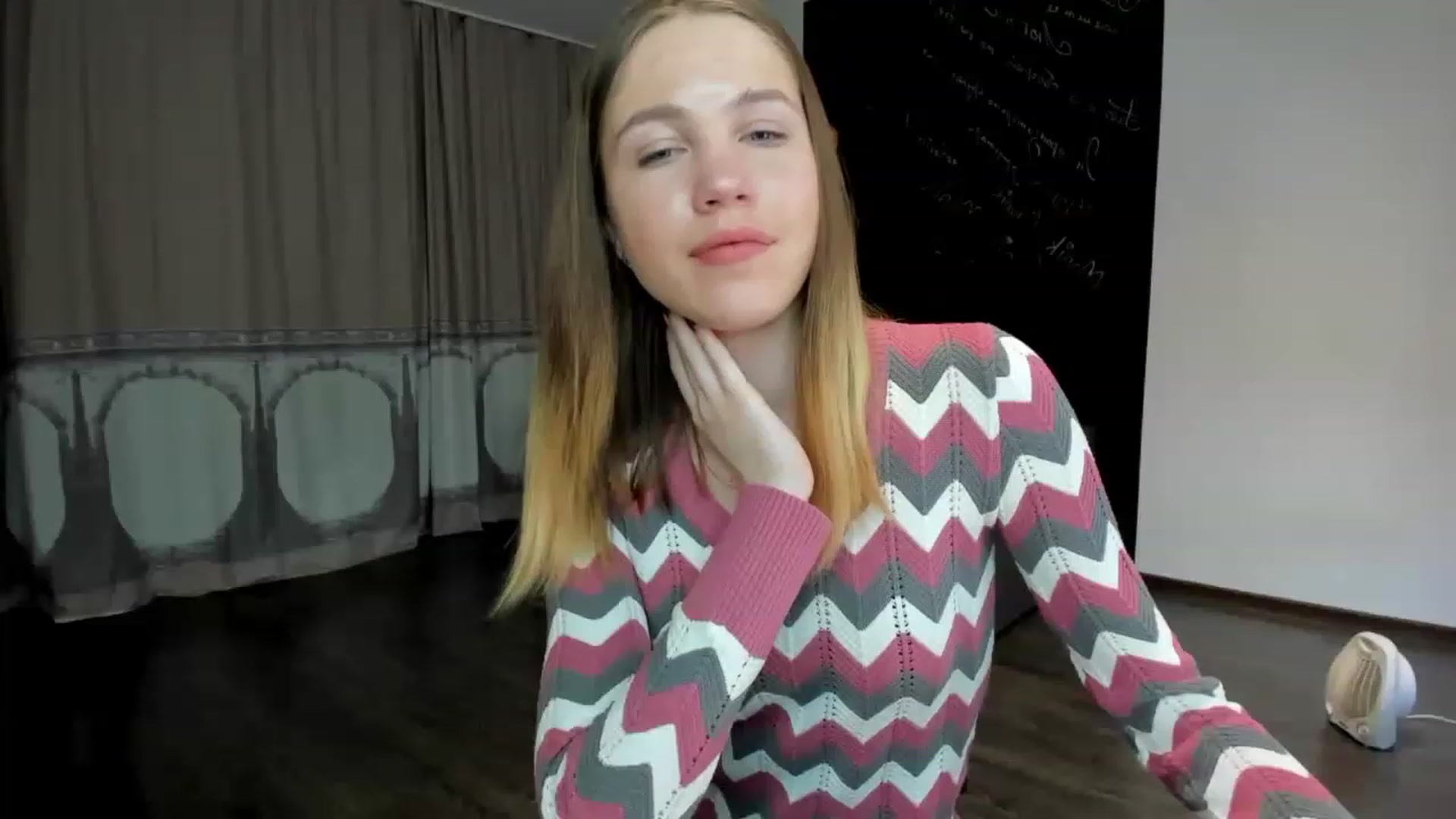 Gallery image thumbnail from KateGordon's myfreecams stream on, 02/12/2023, 10:38 image 18 of 20
