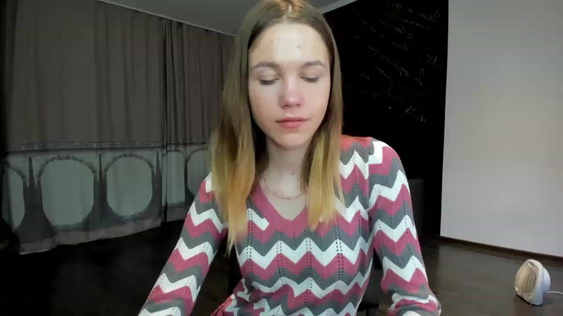 Gallery image thumbnail from KateGordon's myfreecams stream on, 02/12/2023, 11:20 image 13 of 20