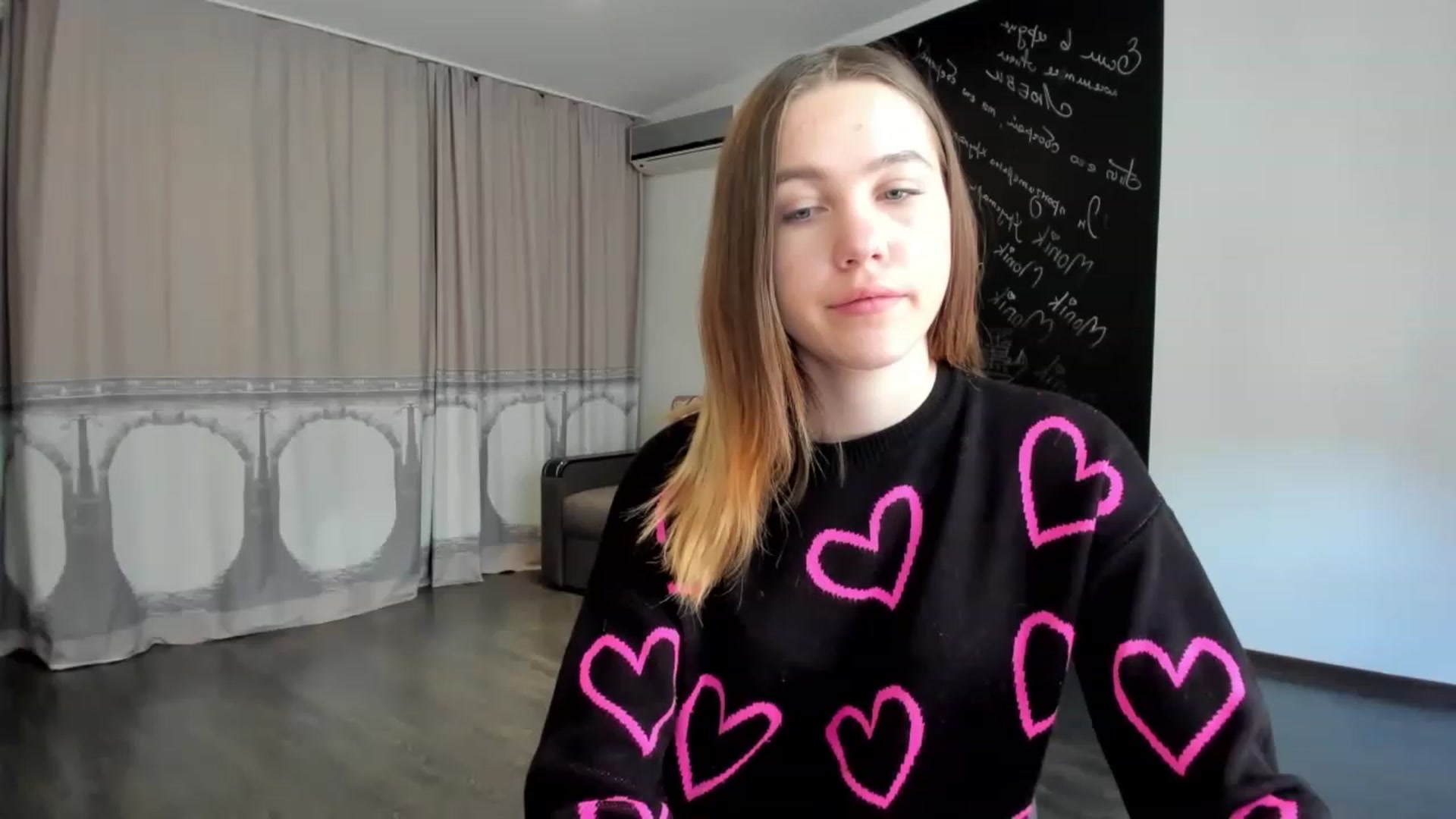 Gallery image thumbnail from KateGordon's myfreecams stream on, 02/13/2023, 08:34 image 10 of 20