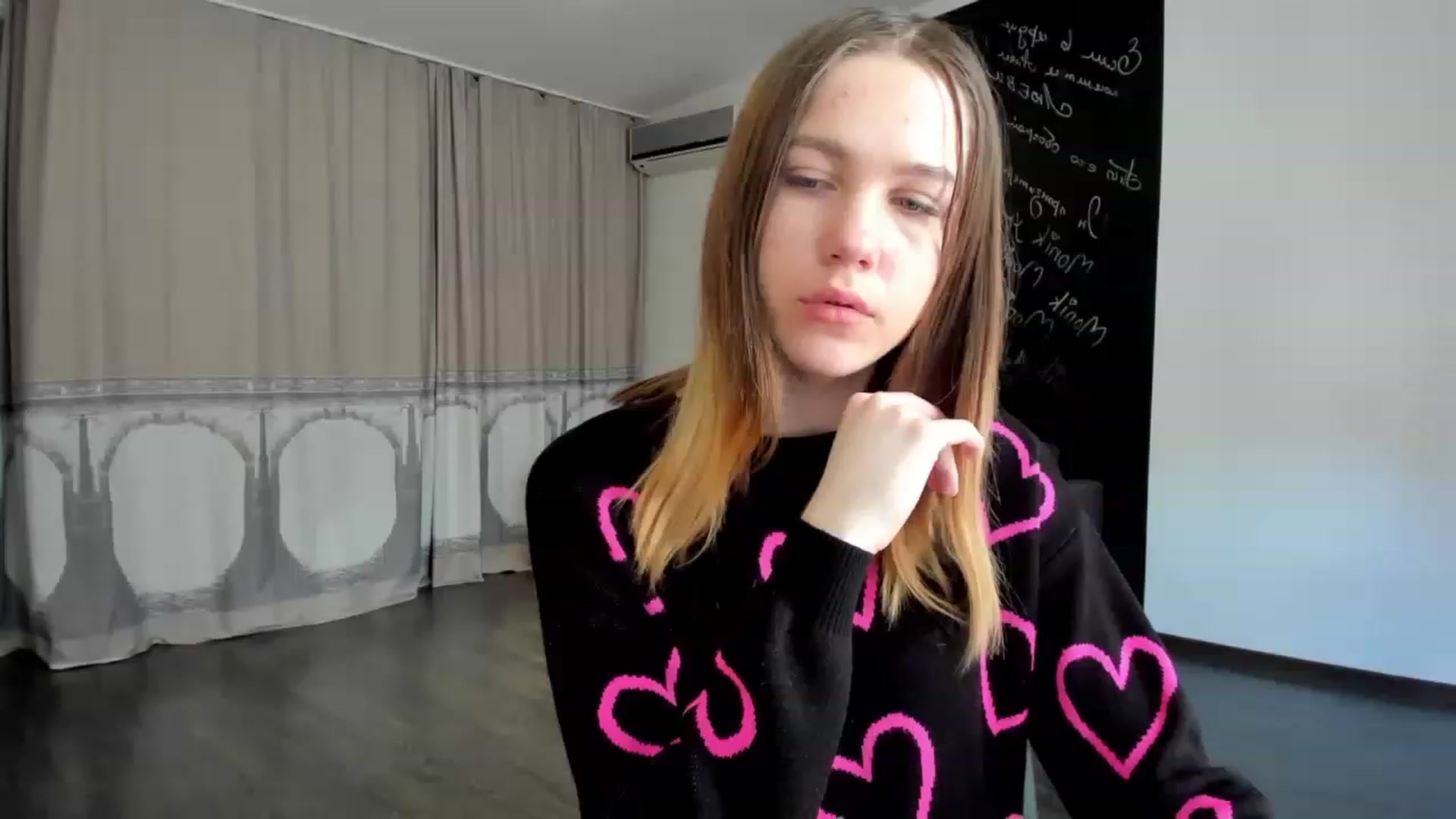Gallery image thumbnail from KateGordon's myfreecams stream on, 02/13/2023, 08:34 image 13 of 20