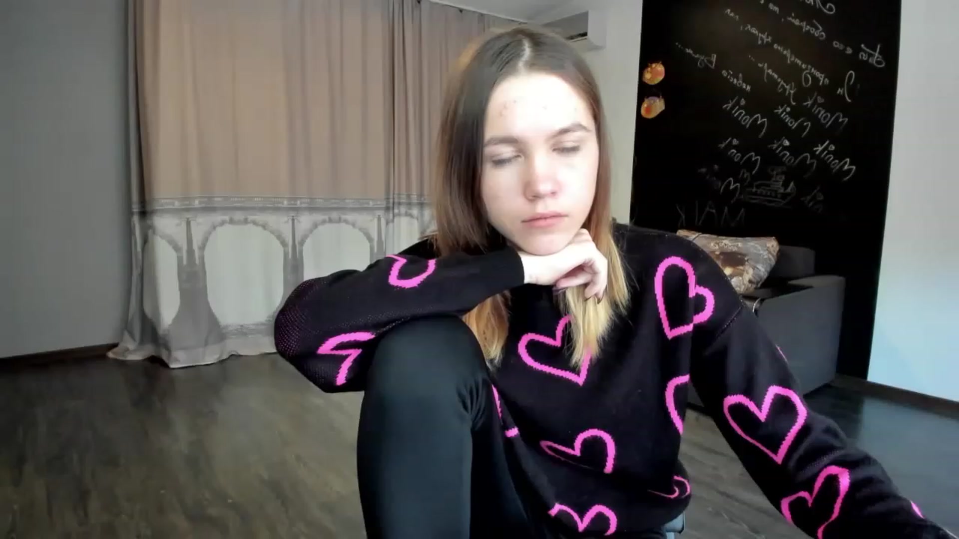 Gallery image thumbnail from KateGordon's myfreecams stream on, 02/13/2023, 12:00 image 5 of 20