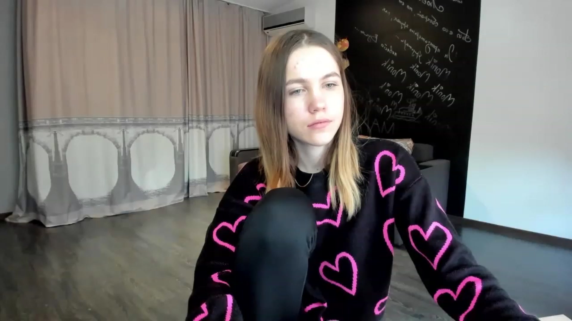 Gallery image thumbnail from KateGordon's myfreecams stream on, 02/13/2023, 12:00 image 18 of 20