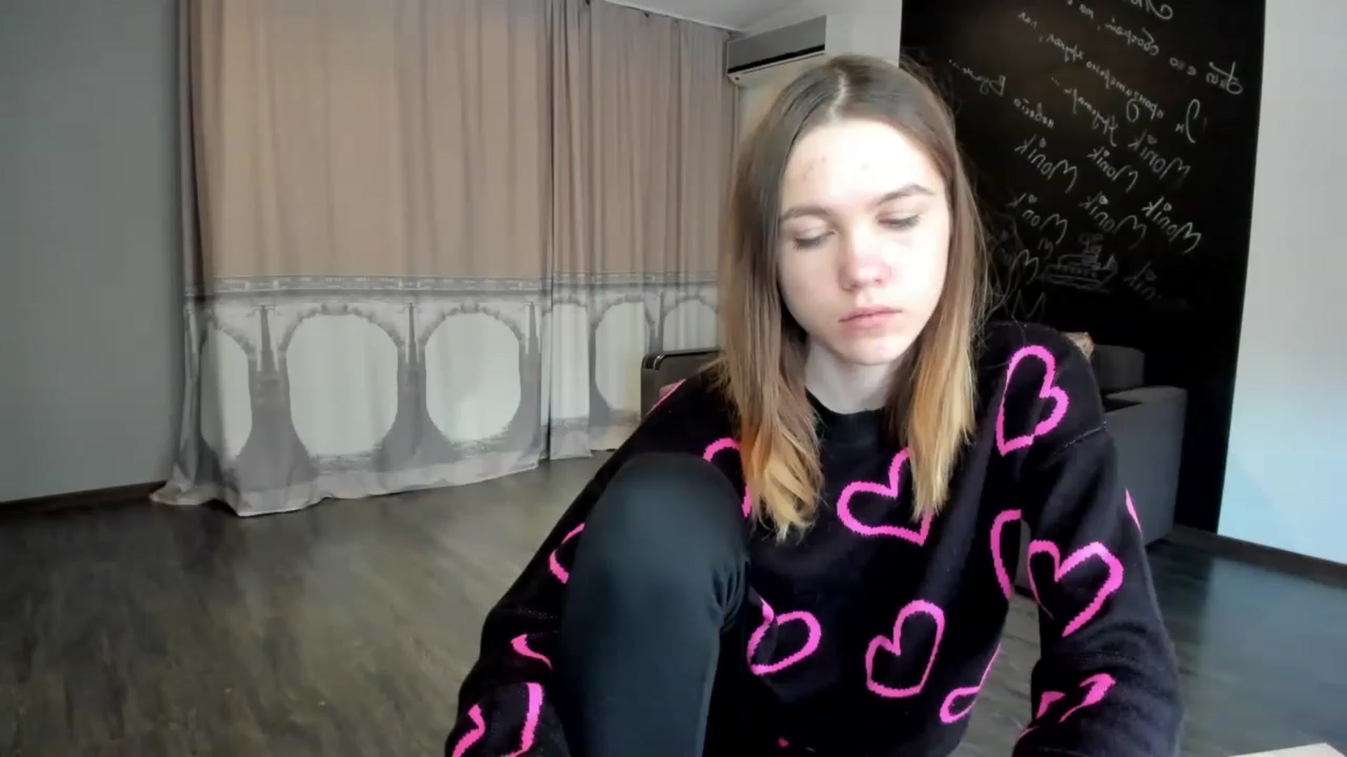 Gallery image thumbnail from KateGordon's myfreecams stream on, 02/13/2023, 12:00 image 7 of 20