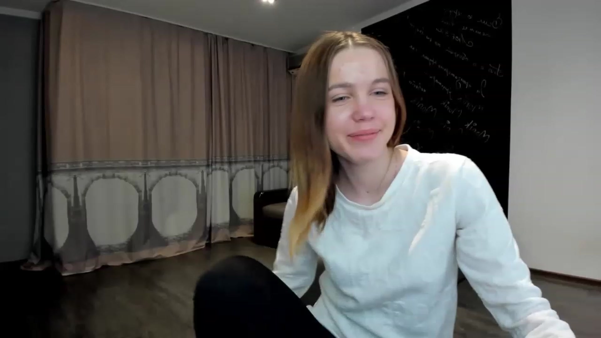 Gallery image thumbnail from KateGordon's myfreecams stream on, 02/15/2023, 11:54 image 11 of 20