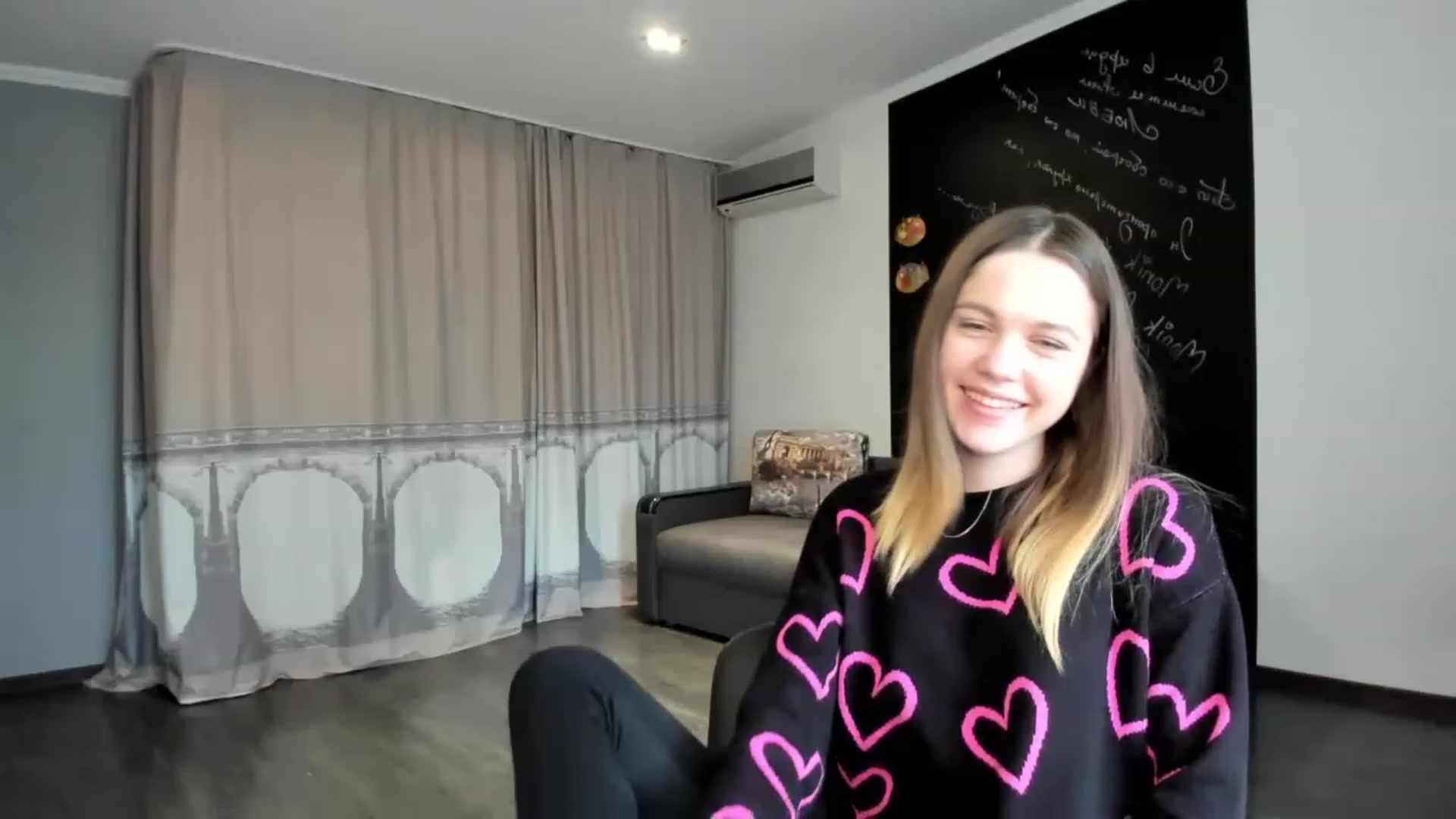 Gallery image thumbnail from KateGordon's myfreecams stream on, 02/25/2023, 11:52 image 18 of 20