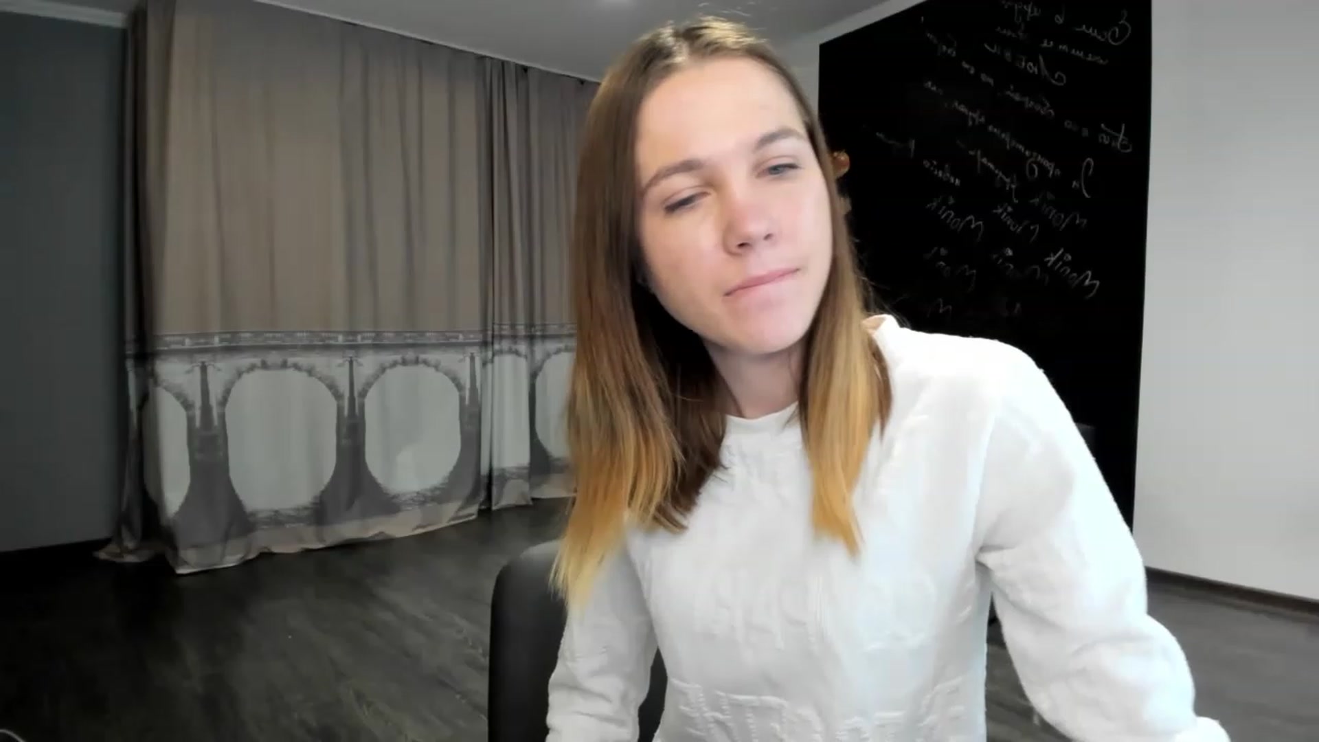 Gallery image thumbnail from KateGordon's myfreecams stream on, 02/27/2023, 08:59 image 7 of 20