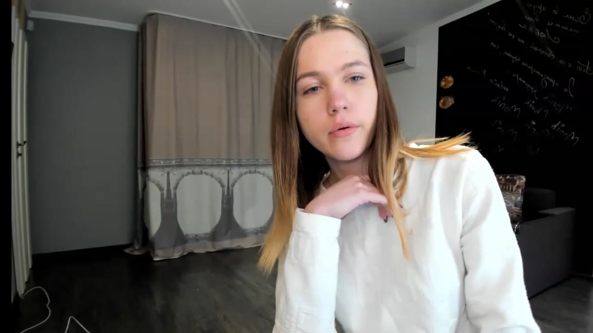 Gallery image thumbnail from KateGordon's myfreecams stream on, 03/01/2023, 12:01 image 19 of 20