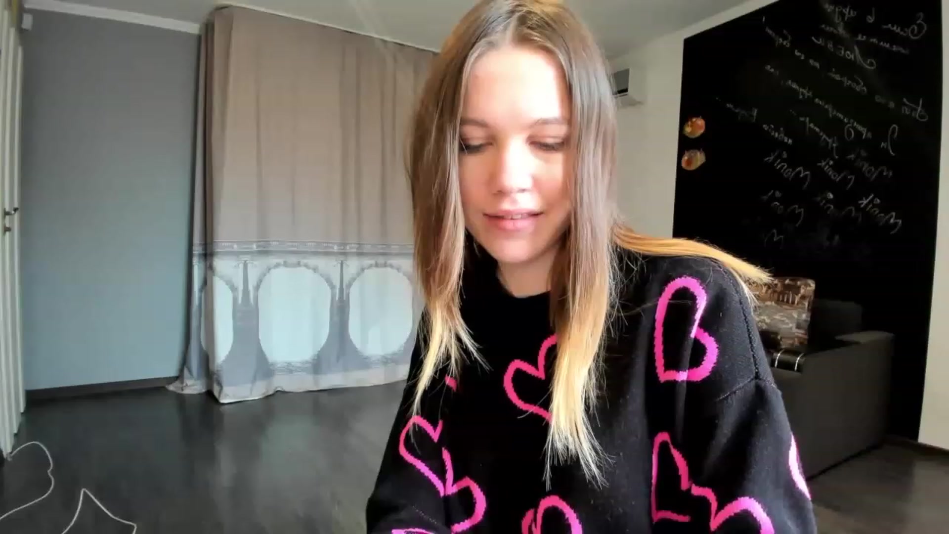 Gallery image thumbnail from KateGordon's myfreecams stream on, 03/04/2023, 12:07 image 7 of 20