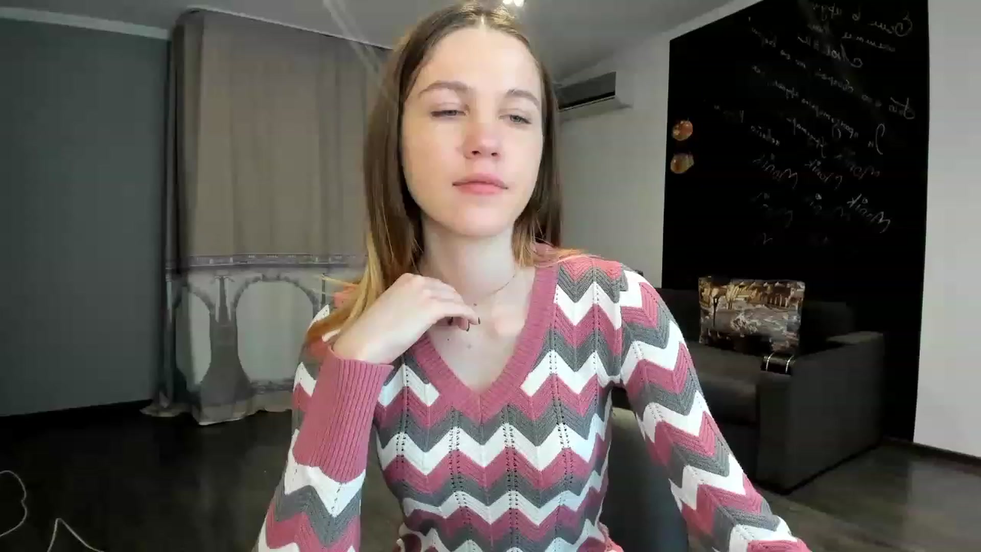 Gallery image thumbnail from KateGordon's myfreecams stream on, 03/05/2023, 11:10 image 15 of 20