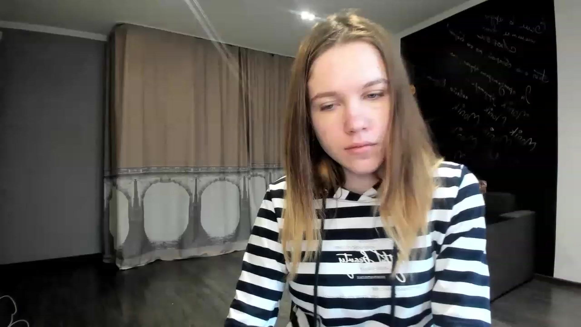 Gallery image thumbnail from KateGordon's myfreecams stream on, 03/11/2023, 11:40 image 7 of 20