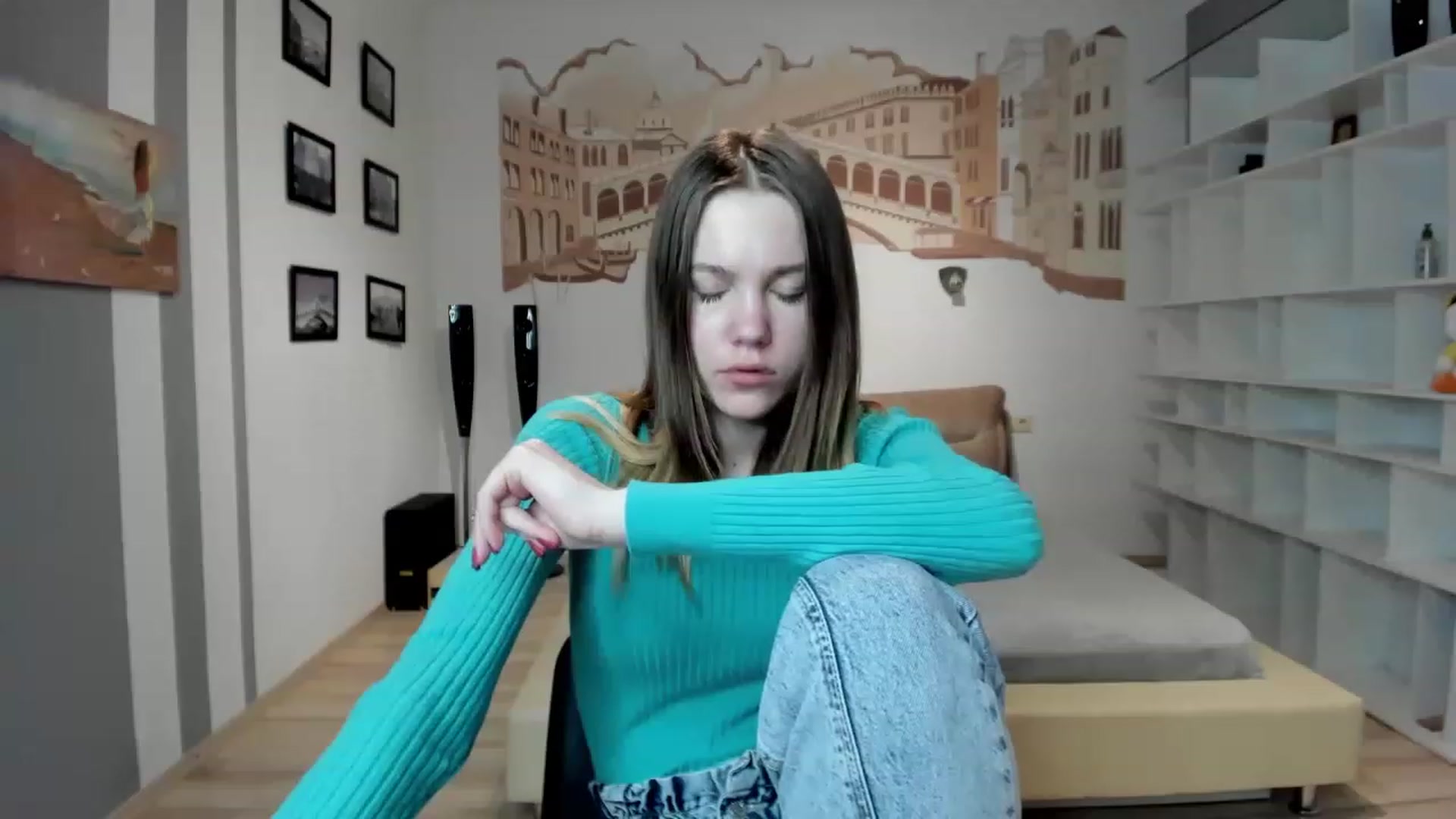 Gallery image thumbnail from KateGordon's myfreecams stream on, 03/12/2023, 10:36 image 15 of 20
