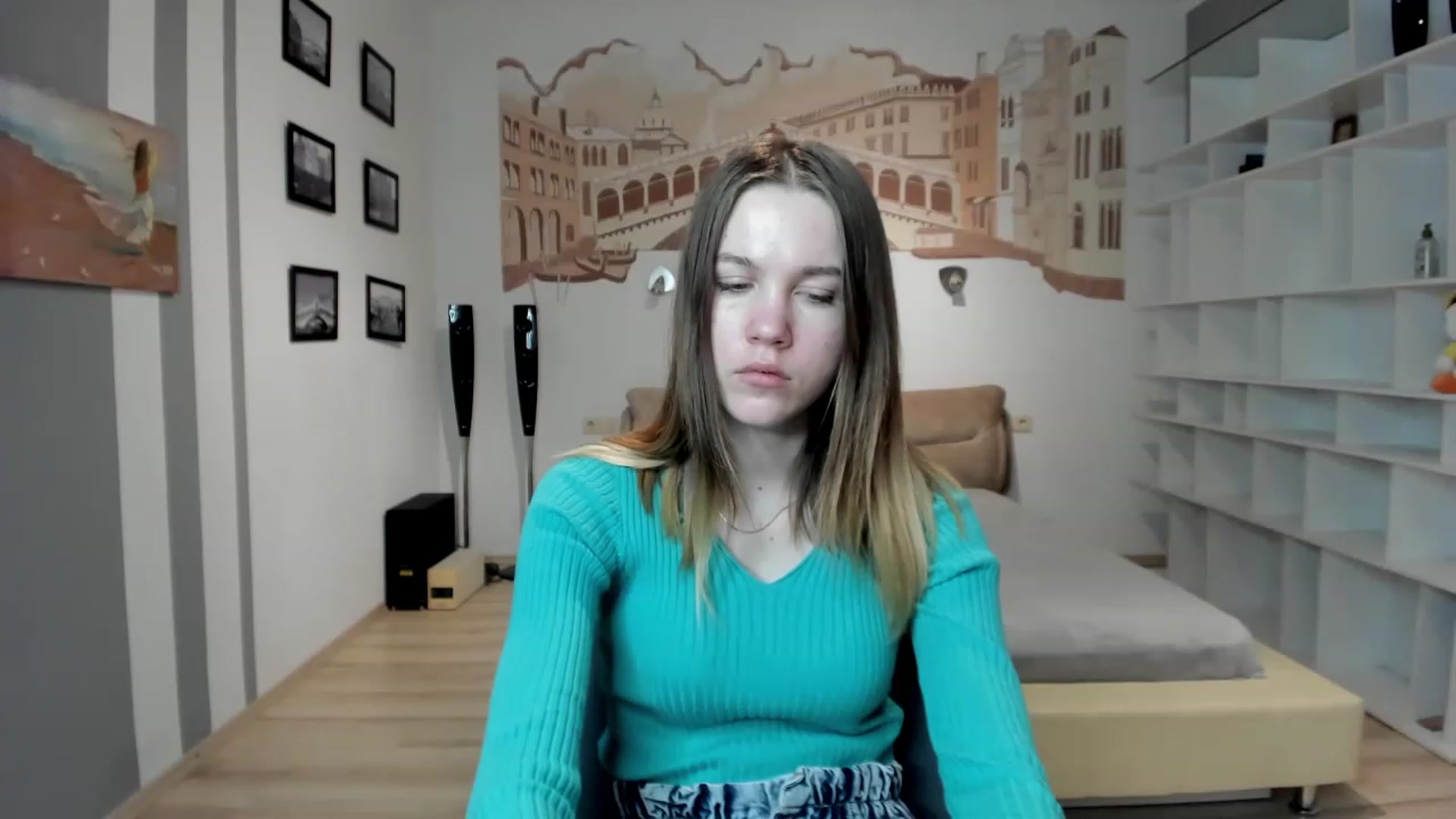 Gallery image thumbnail from KateGordon's myfreecams stream on, 03/12/2023, 10:36 image 14 of 20