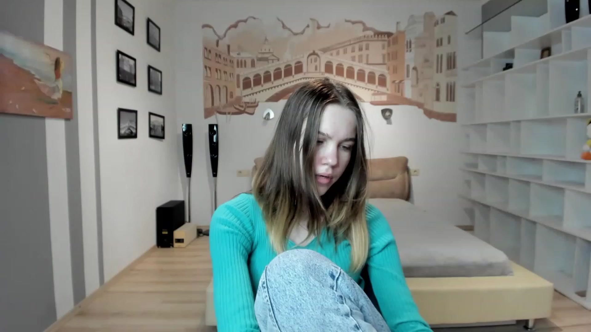 Gallery image thumbnail from KateGordon's myfreecams stream on, 03/12/2023, 12:04 image 10 of 20