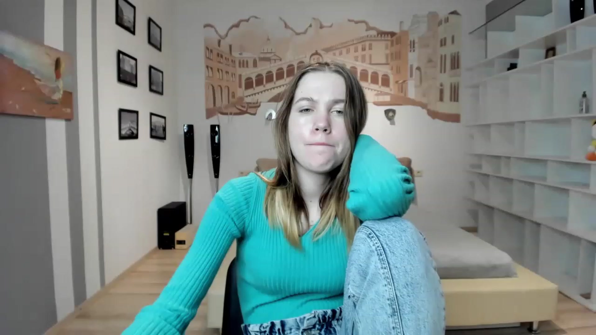 Gallery image thumbnail from KateGordon's myfreecams stream on, 03/12/2023, 12:04 image 4 of 20
