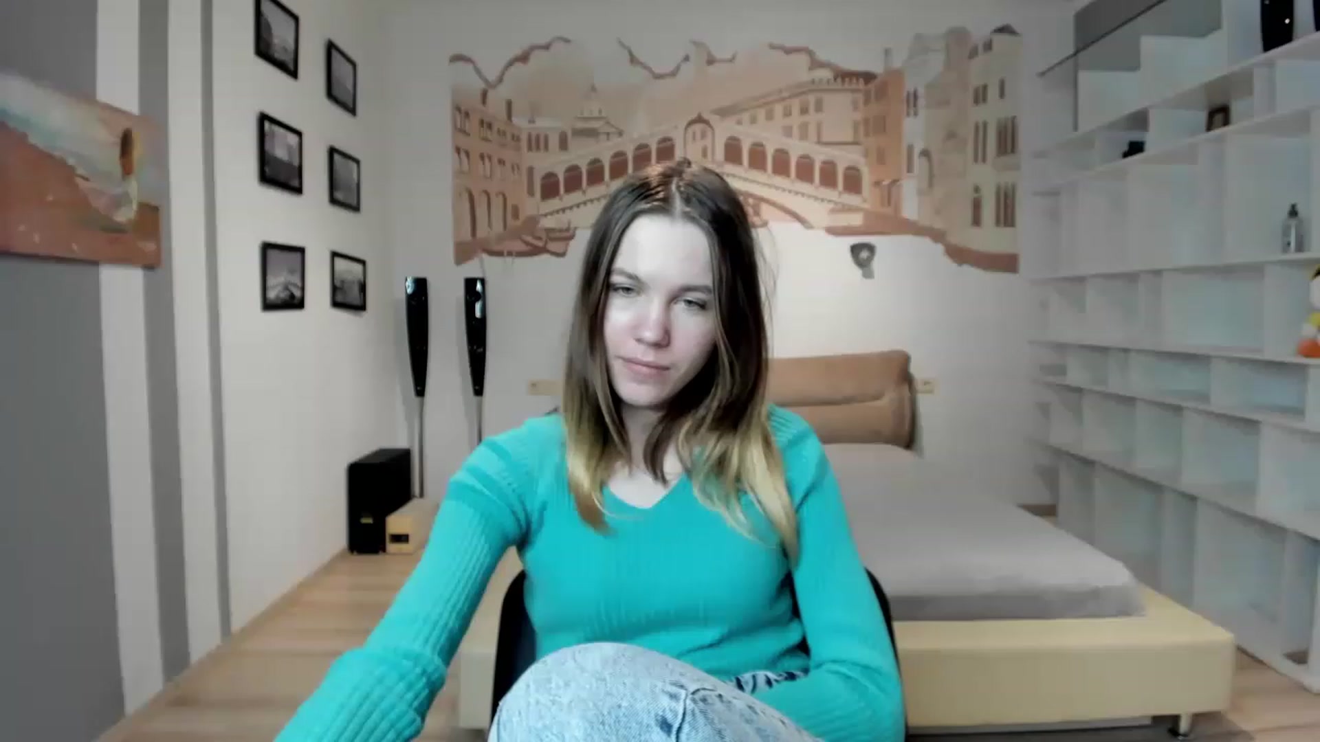 Gallery image thumbnail from KateGordon's myfreecams stream on, 03/12/2023, 12:04 image 9 of 20