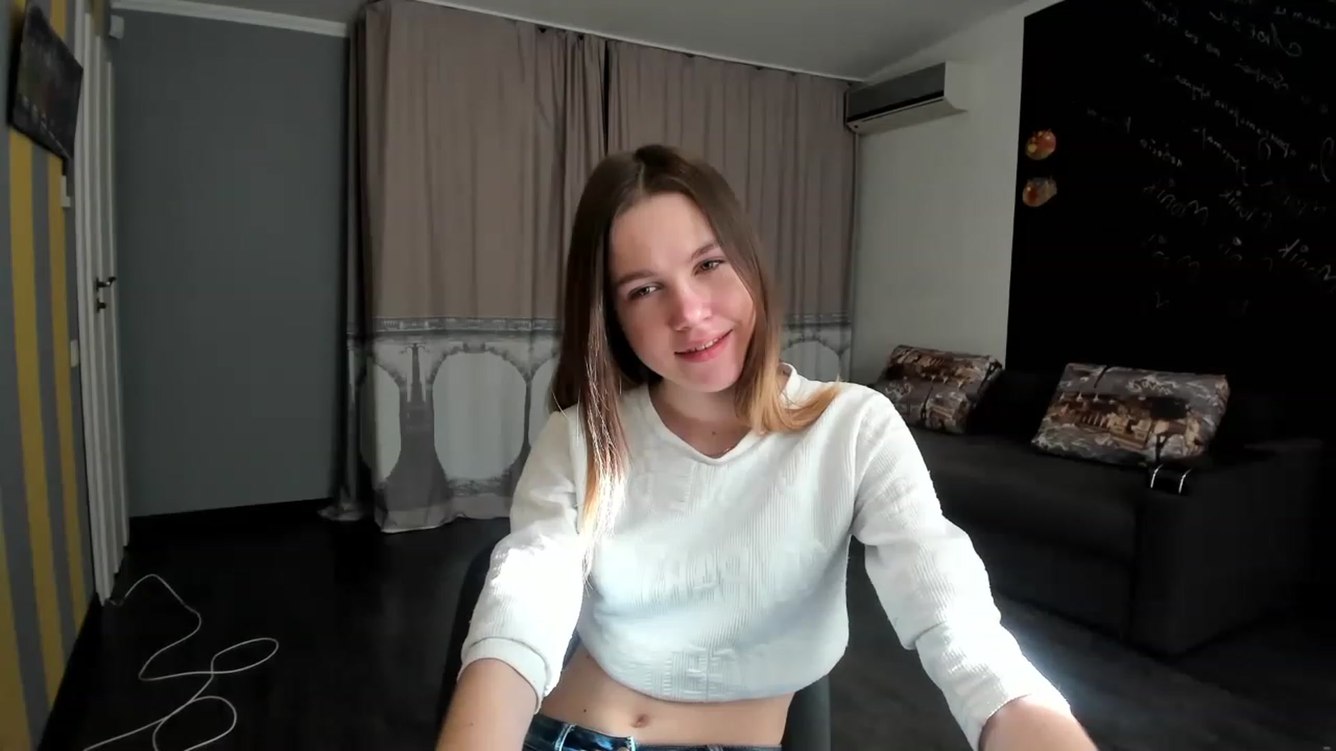 Gallery image thumbnail from KateGordon's myfreecams stream on, 03/13/2023, 08:16 image 16 of 20