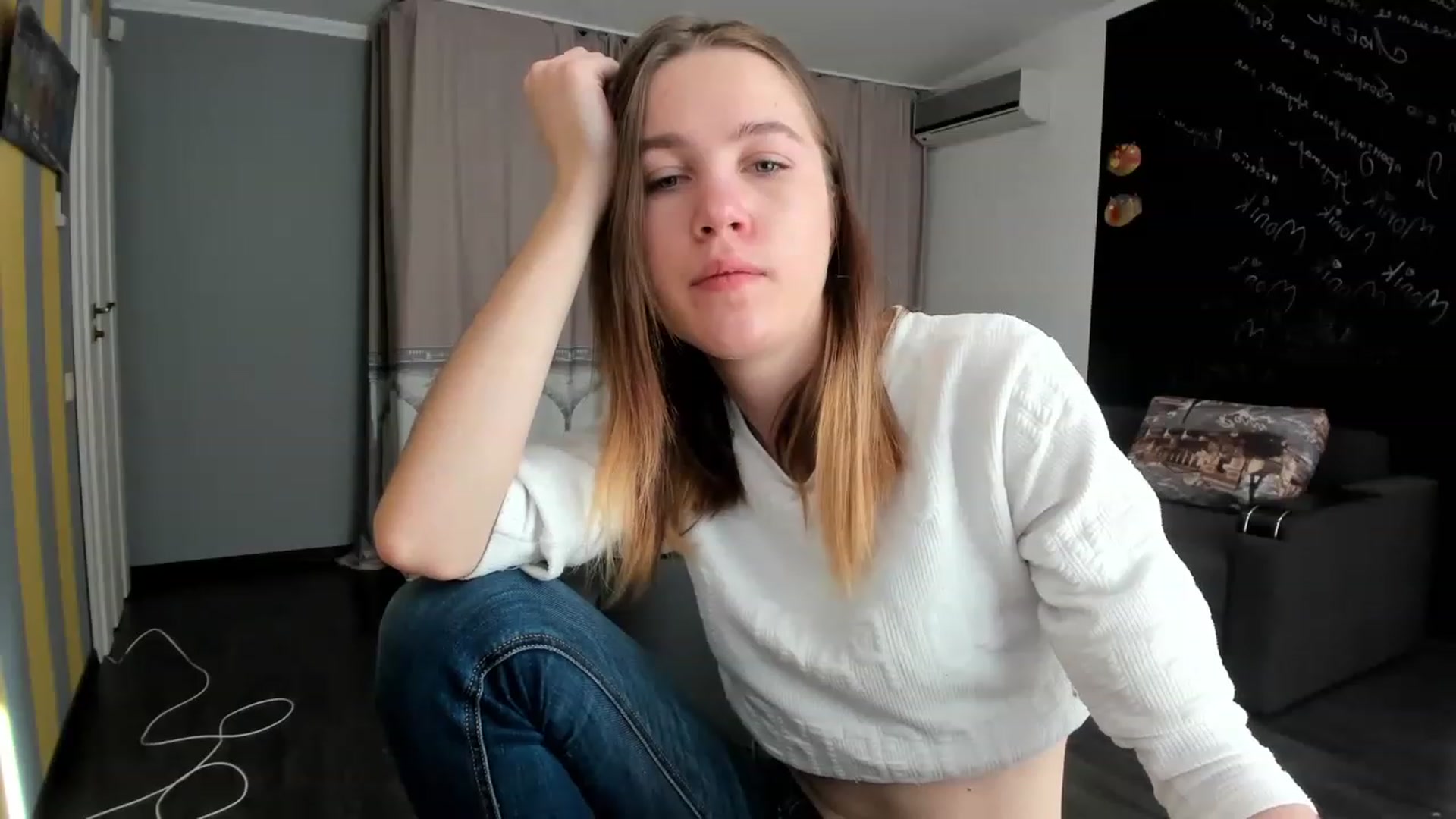 Gallery image thumbnail from KateGordon's myfreecams stream on, 03/13/2023, 08:16 image 9 of 20
