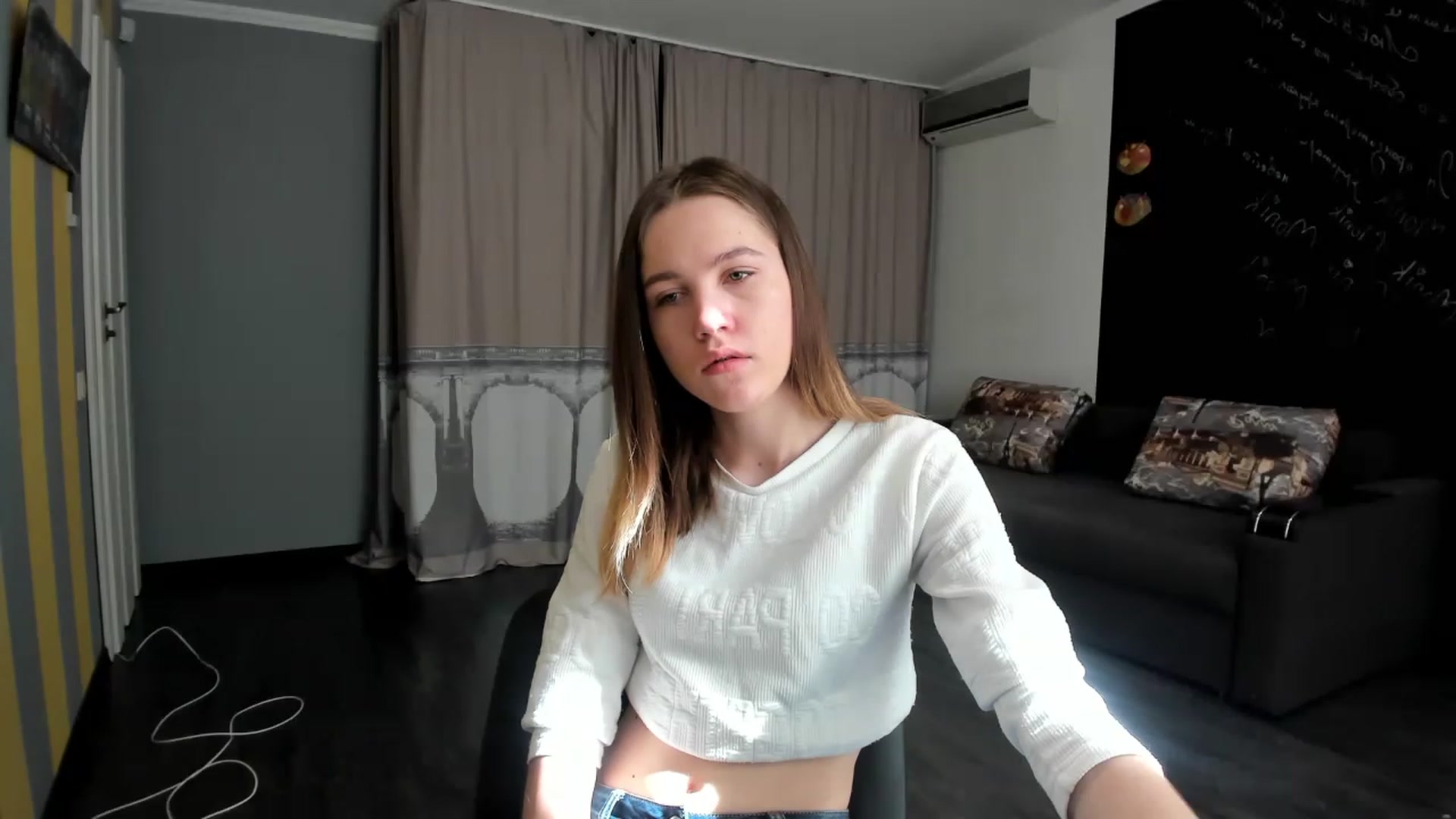 Gallery image thumbnail from KateGordon's myfreecams stream on, 03/13/2023, 08:16 image 15 of 20