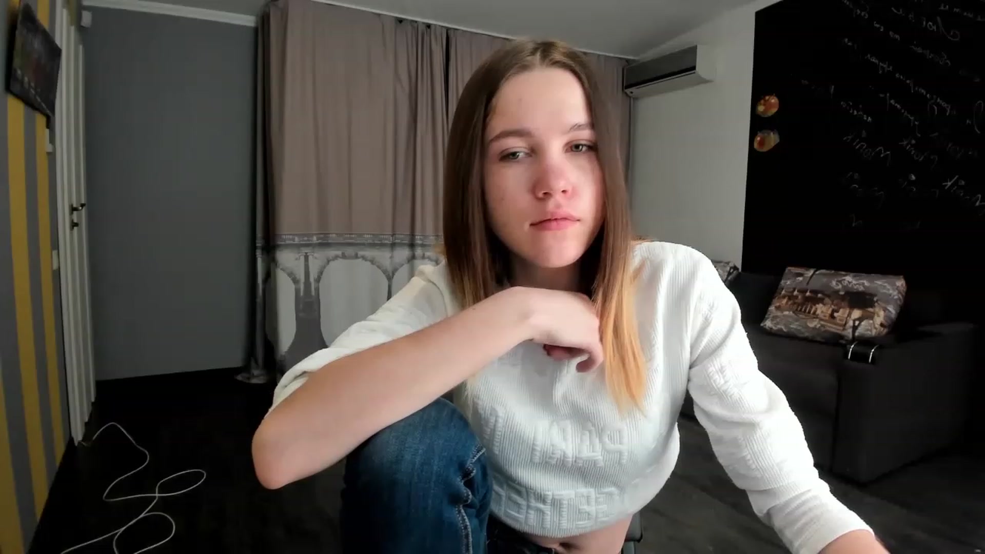 Gallery image thumbnail from KateGordon's myfreecams stream on, 03/13/2023, 08:54 image 17 of 20