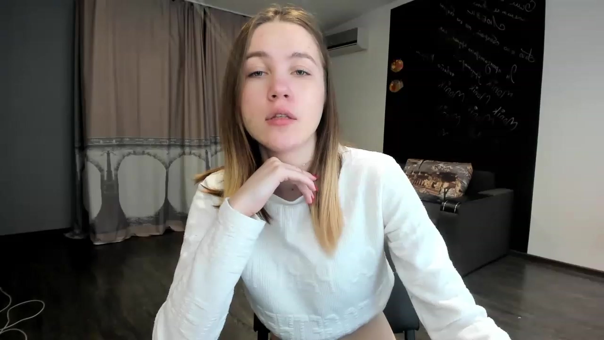 Gallery image thumbnail from KateGordon's myfreecams stream on, 03/13/2023, 11:37 image 19 of 20