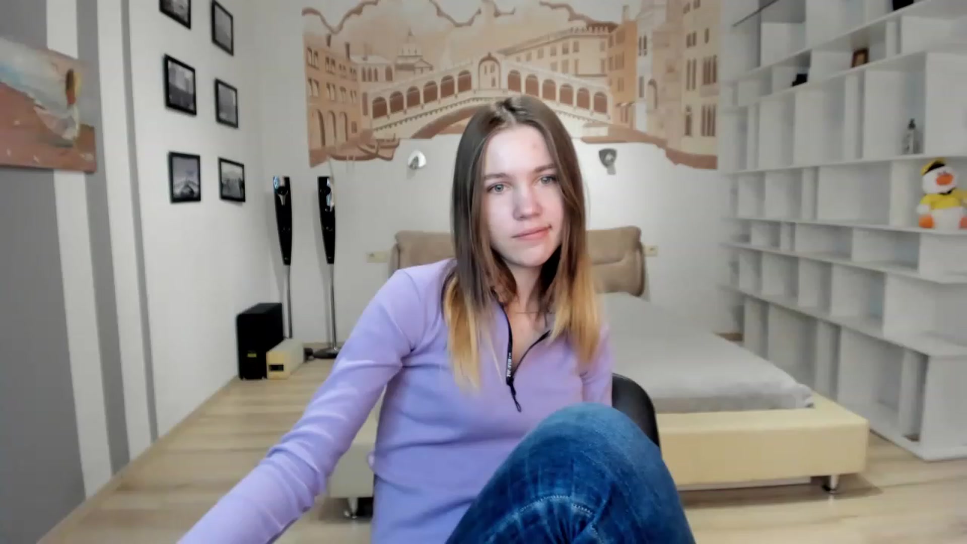 Gallery image thumbnail from KateGordon's myfreecams stream on, 03/15/2023, 11:14 image 13 of 20