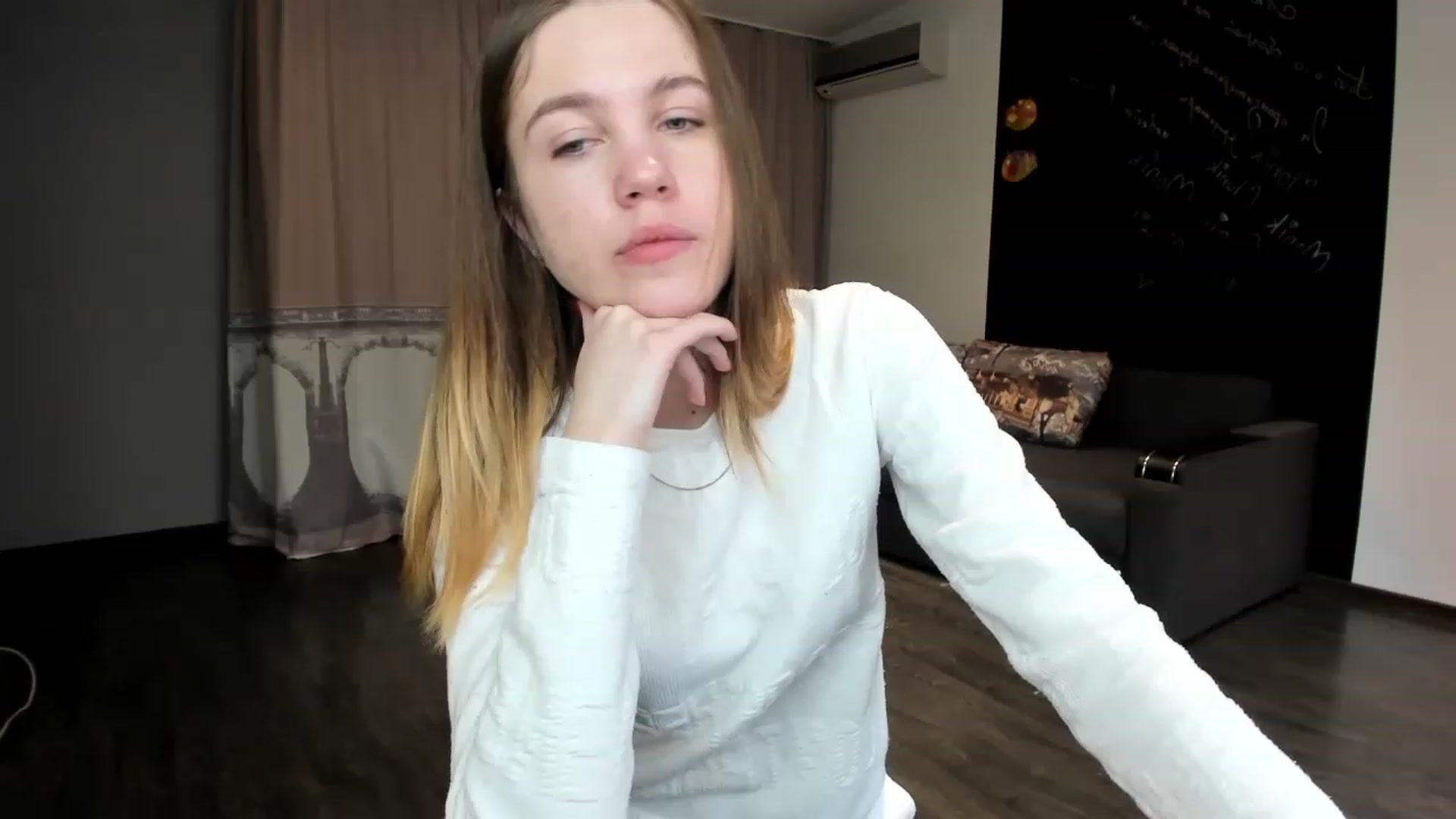 Gallery image thumbnail from KateGordon's myfreecams stream on, 03/17/2023, 09:00 image 3 of 20