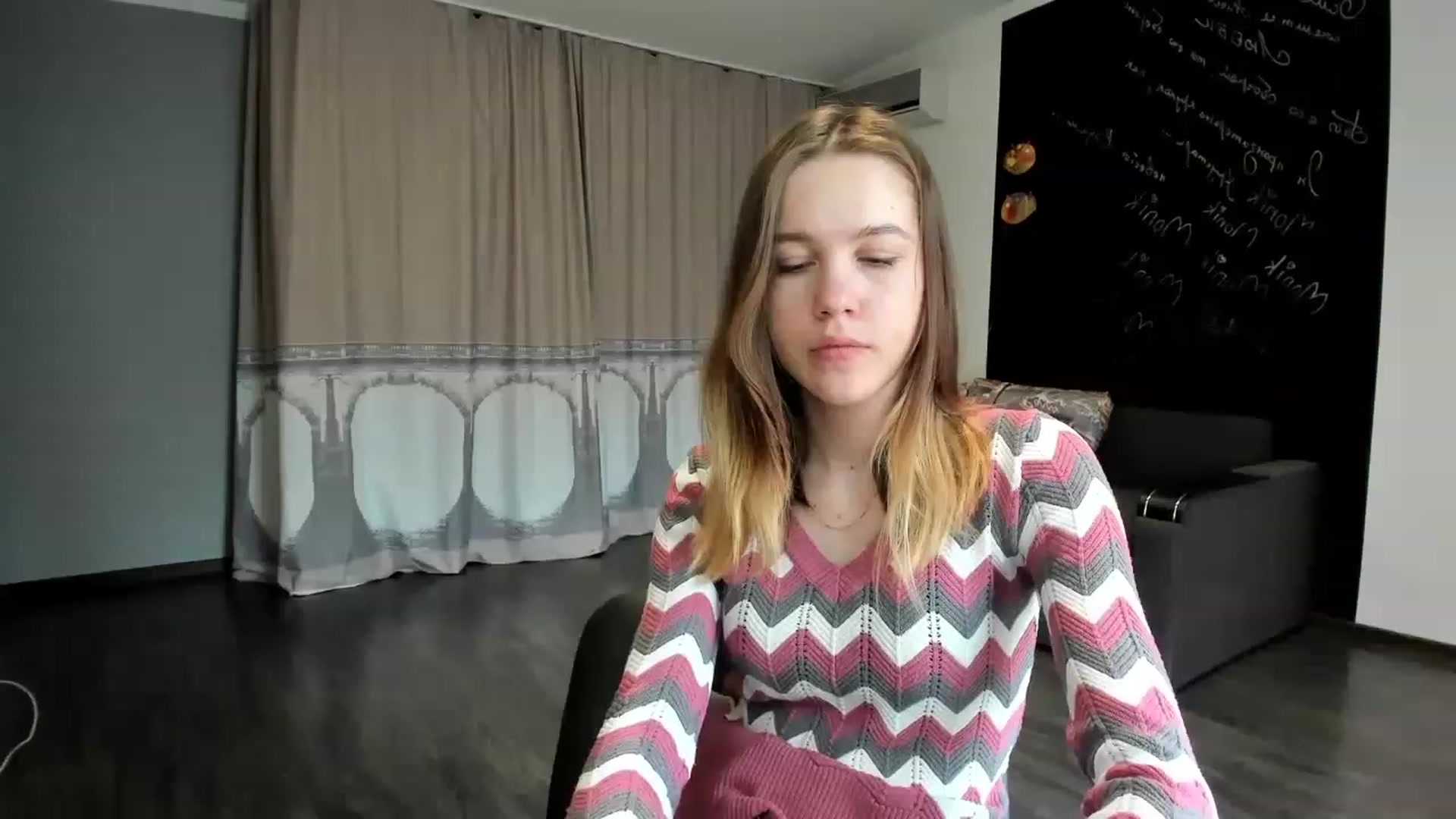 Gallery image thumbnail from KateGordon's myfreecams stream on, 03/19/2023, 09:57 image 12 of 20