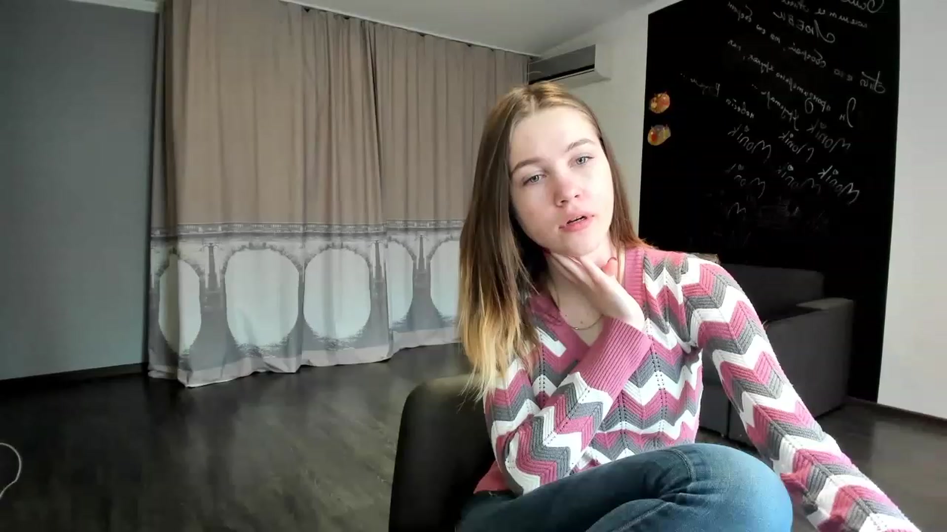 Gallery image thumbnail from KateGordon's myfreecams stream on, 03/19/2023, 12:02 image 7 of 20