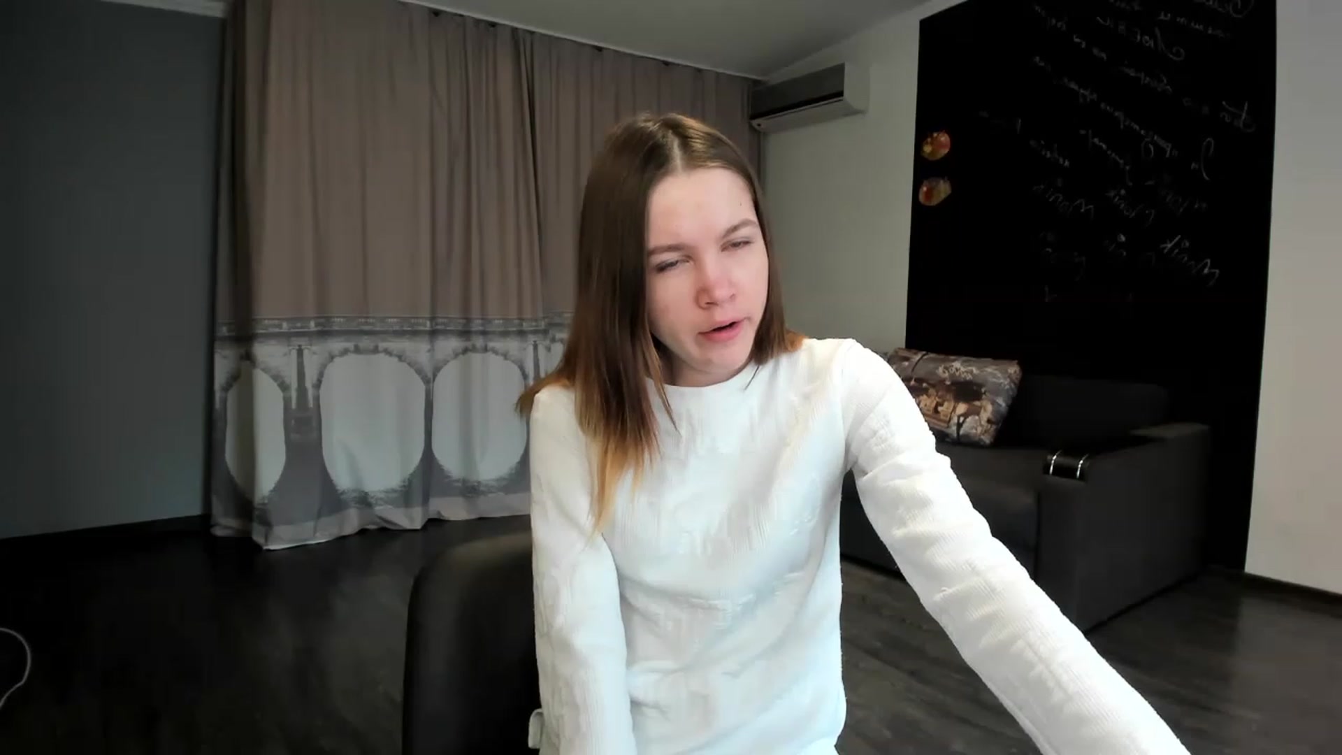 Gallery image thumbnail from KateGordon's myfreecams stream on, 03/20/2023, 08:29 image 5 of 20