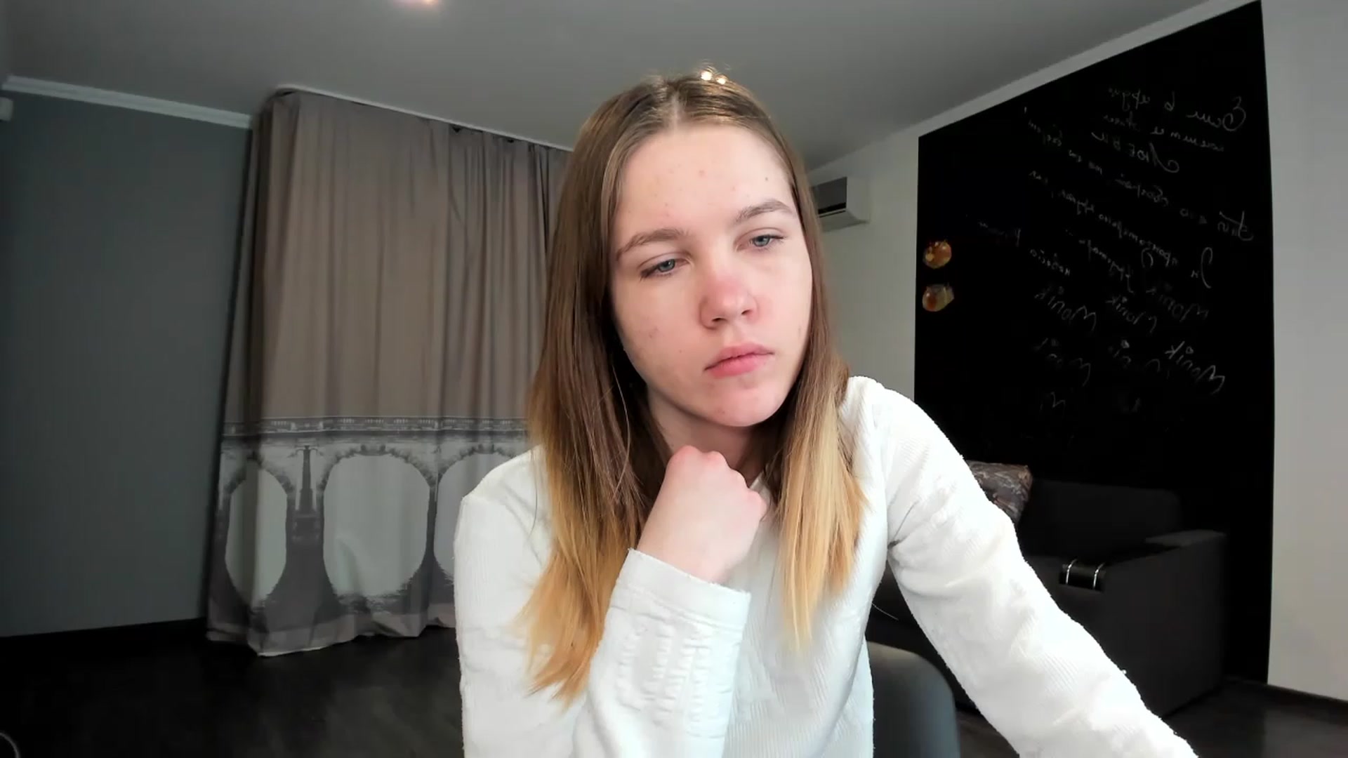 Gallery image thumbnail from KateGordon's myfreecams stream on, 03/20/2023, 09:01 image 4 of 20