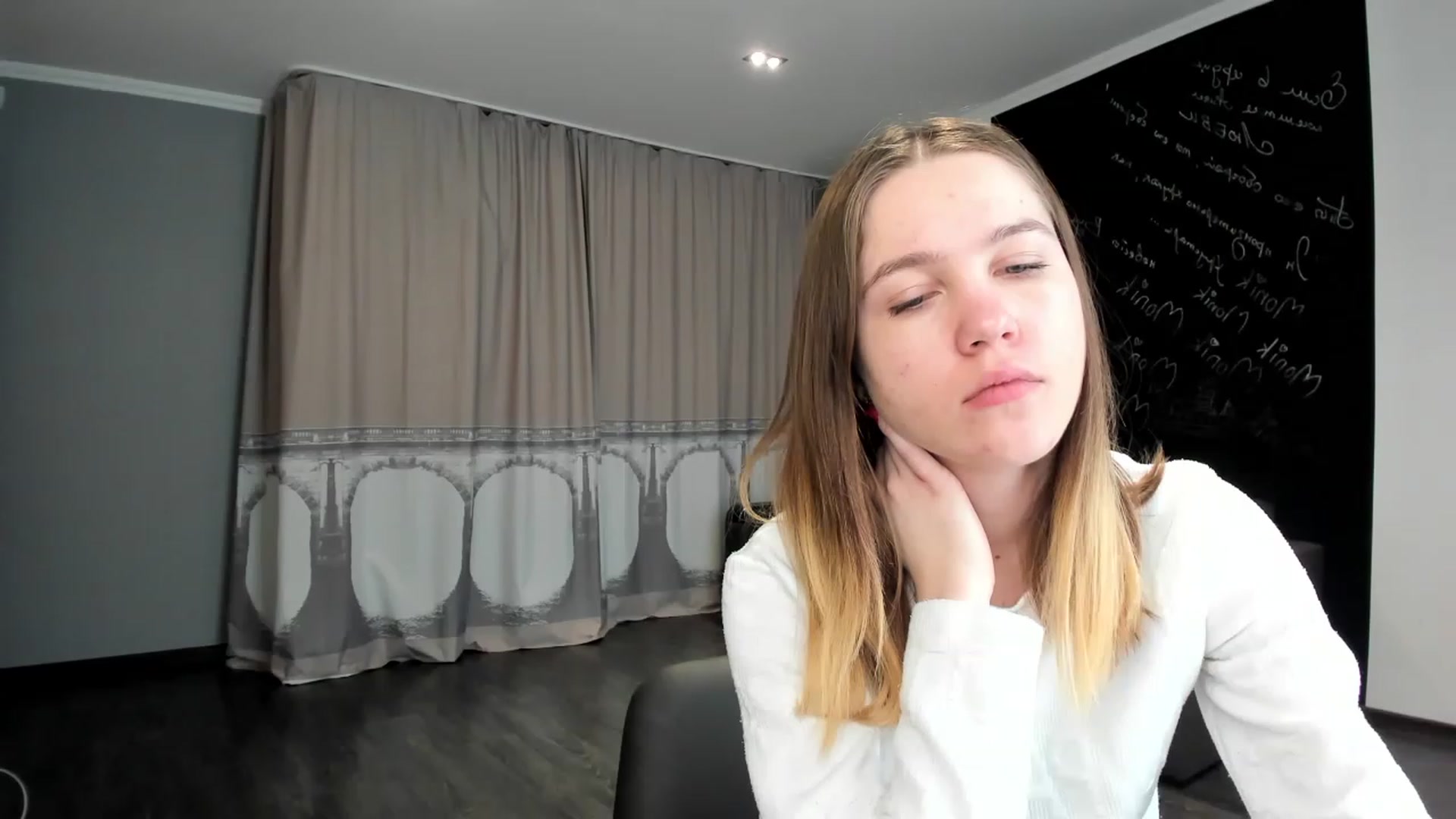 Gallery image thumbnail from KateGordon's myfreecams stream on, 03/20/2023, 09:01 image 14 of 20