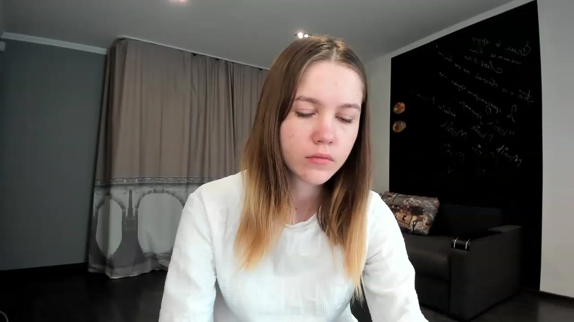 Gallery image thumbnail from KateGordon's myfreecams stream on, 03/20/2023, 09:01 image 6 of 20