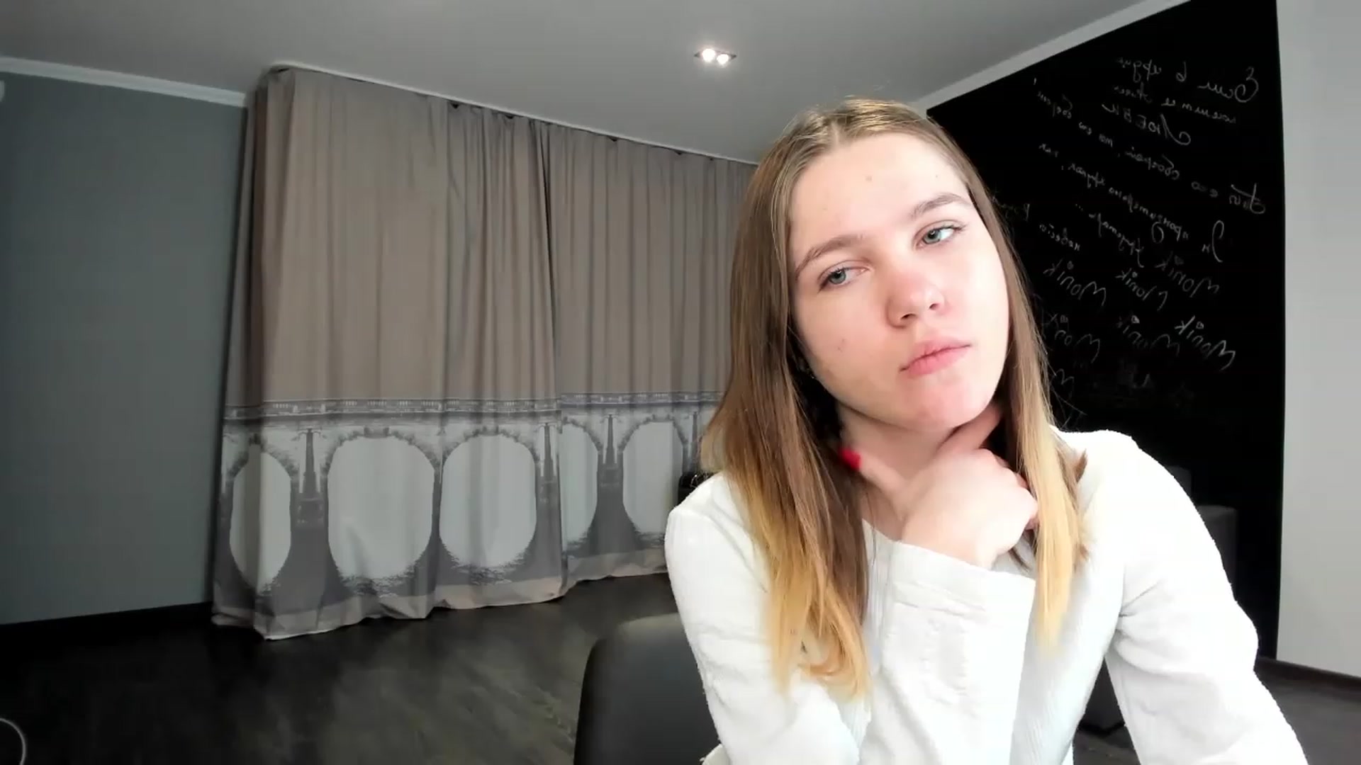 Gallery image thumbnail from KateGordon's myfreecams stream on, 03/20/2023, 09:01 image 18 of 20