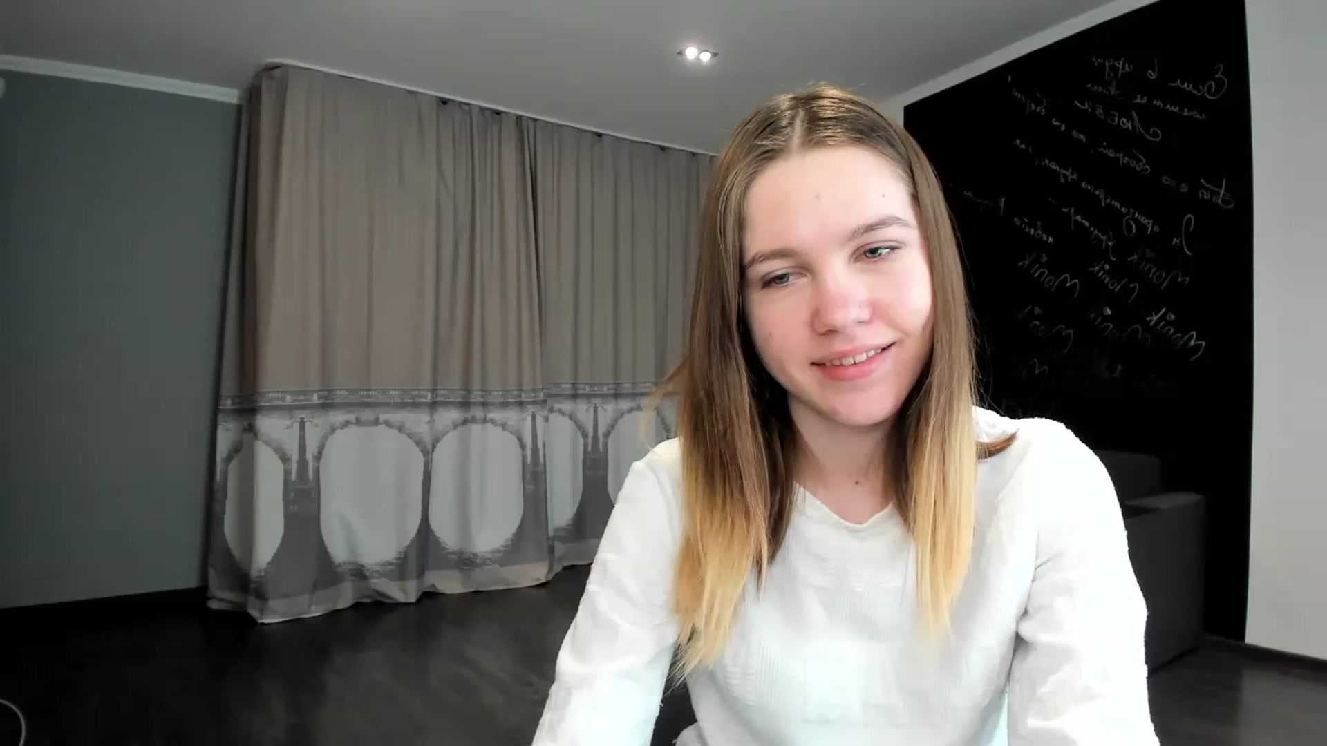 Gallery image thumbnail from KateGordon's myfreecams stream on, 03/20/2023, 09:01 image 17 of 20