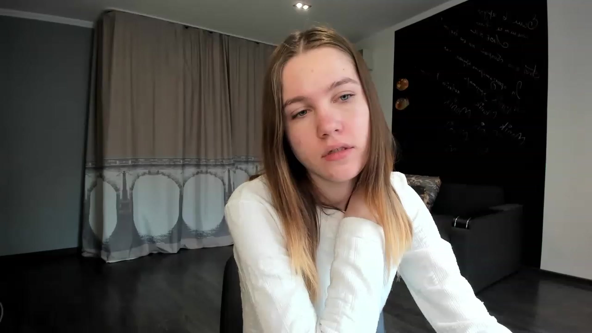 Gallery image thumbnail from KateGordon's myfreecams stream on, 03/20/2023, 11:23 image 8 of 20