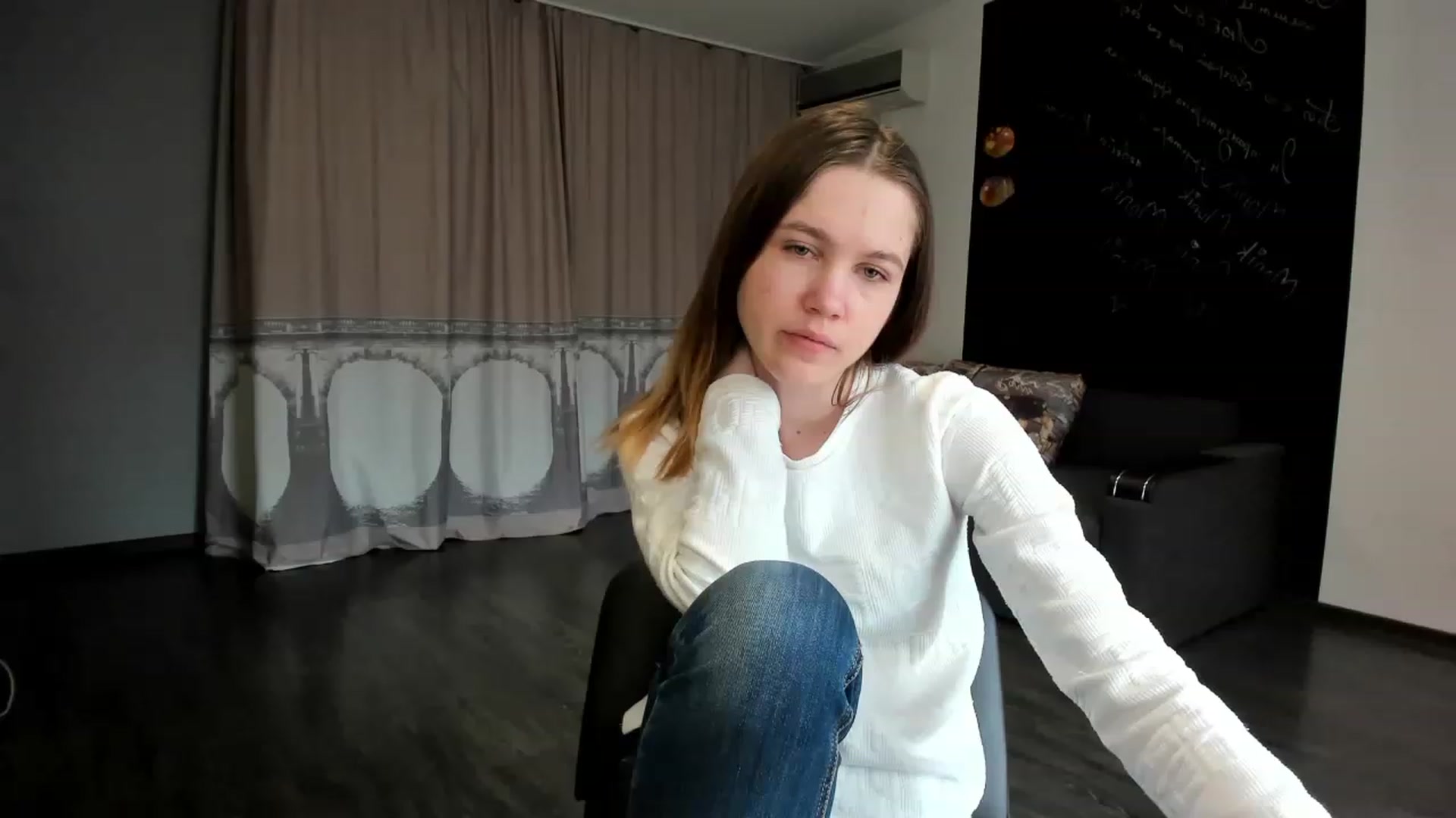 Gallery image thumbnail from KateGordon's myfreecams stream on, 03/20/2023, 12:03 image 1 of 20