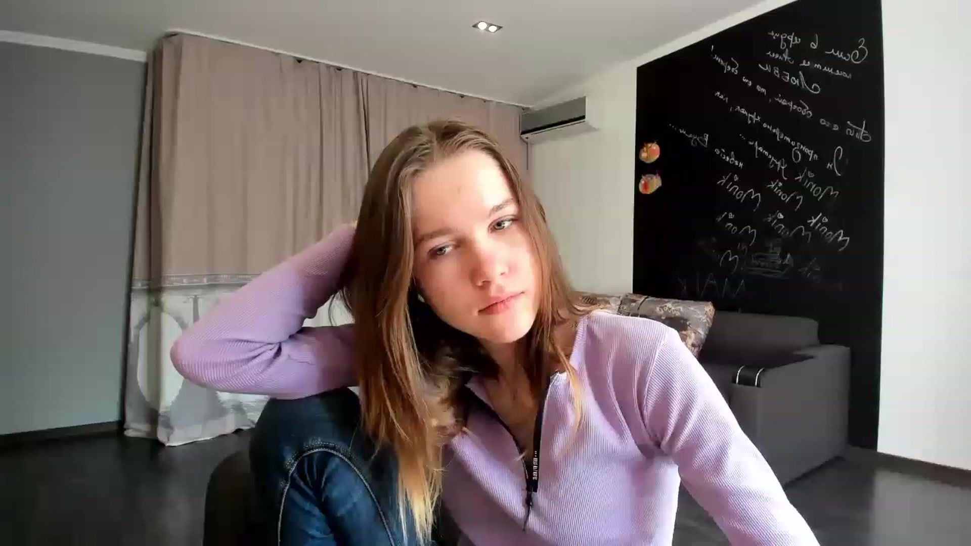 Gallery image thumbnail from KateGordon's myfreecams stream on, 03/22/2023, 09:05 image 7 of 20