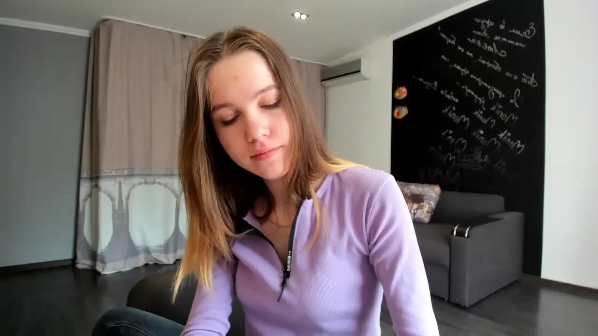 Gallery image thumbnail from KateGordon's myfreecams stream on, 03/22/2023, 09:05 image 9 of 20