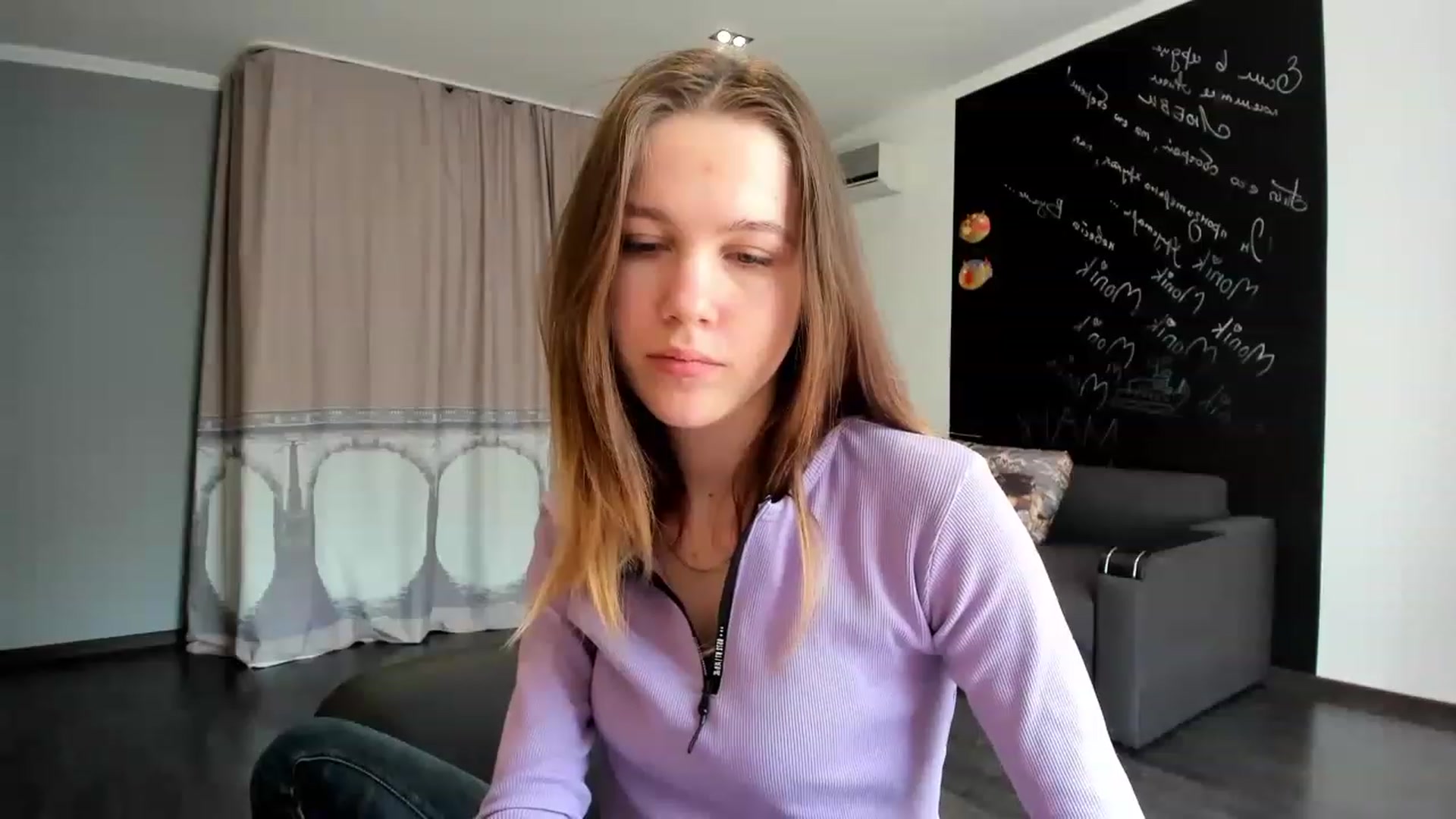 Gallery image thumbnail from KateGordon's myfreecams stream on, 03/22/2023, 09:05 image 8 of 20
