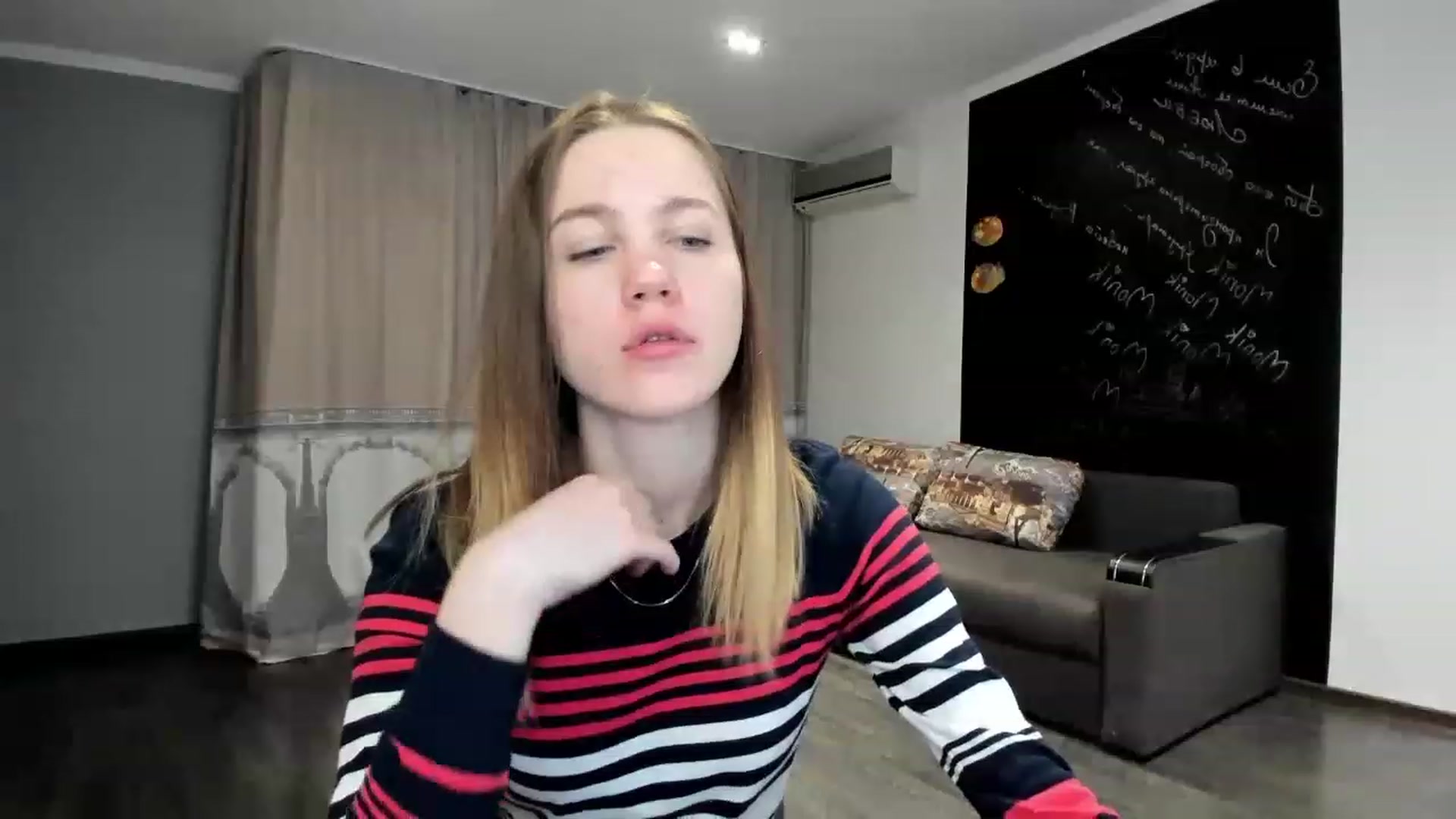 Gallery image thumbnail from KateGordon's myfreecams stream on, 03/26/2023, 09:32 image 3 of 20
