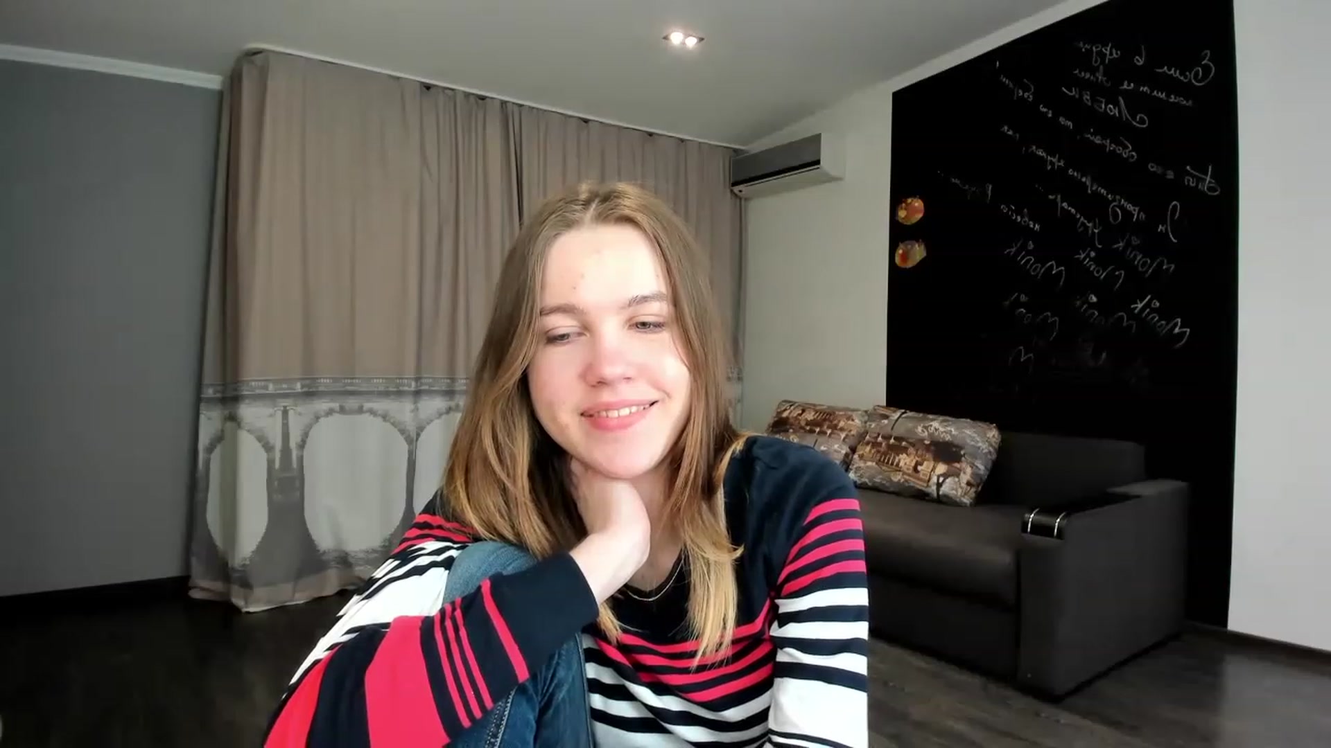 Gallery image thumbnail from KateGordon's myfreecams stream on, 03/27/2023, 09:48 image 13 of 20