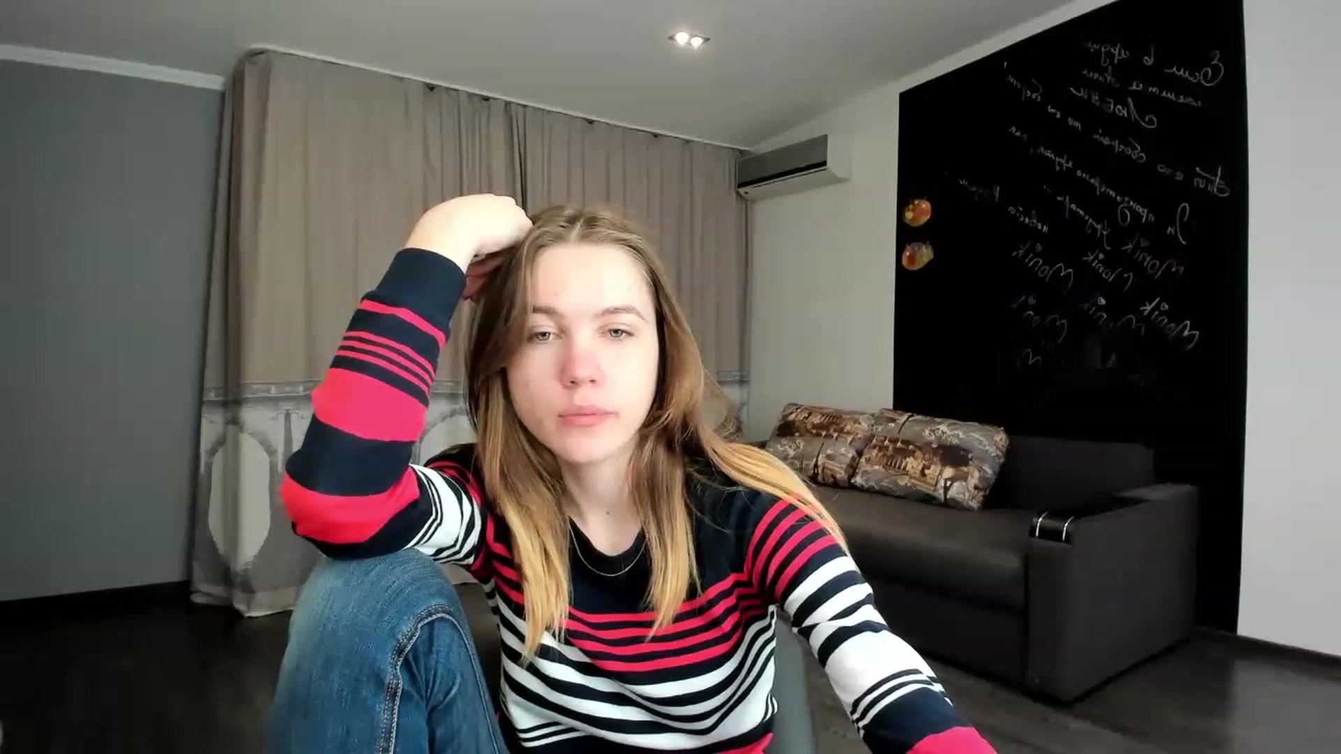 Gallery image thumbnail from KateGordon's myfreecams stream on, 03/27/2023, 09:48 image 4 of 20
