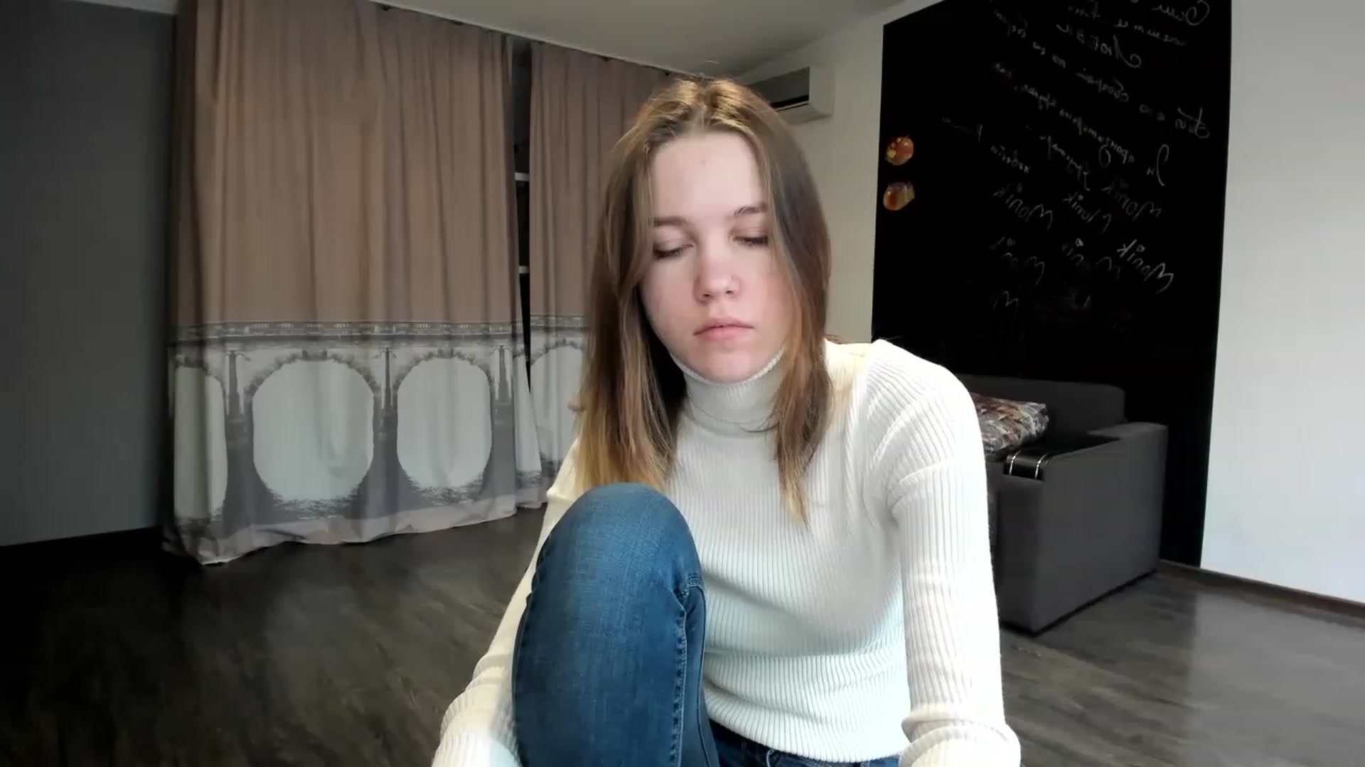 Gallery image thumbnail from KateGordon's myfreecams stream on, 04/03/2023, 08:36 image 14 of 20